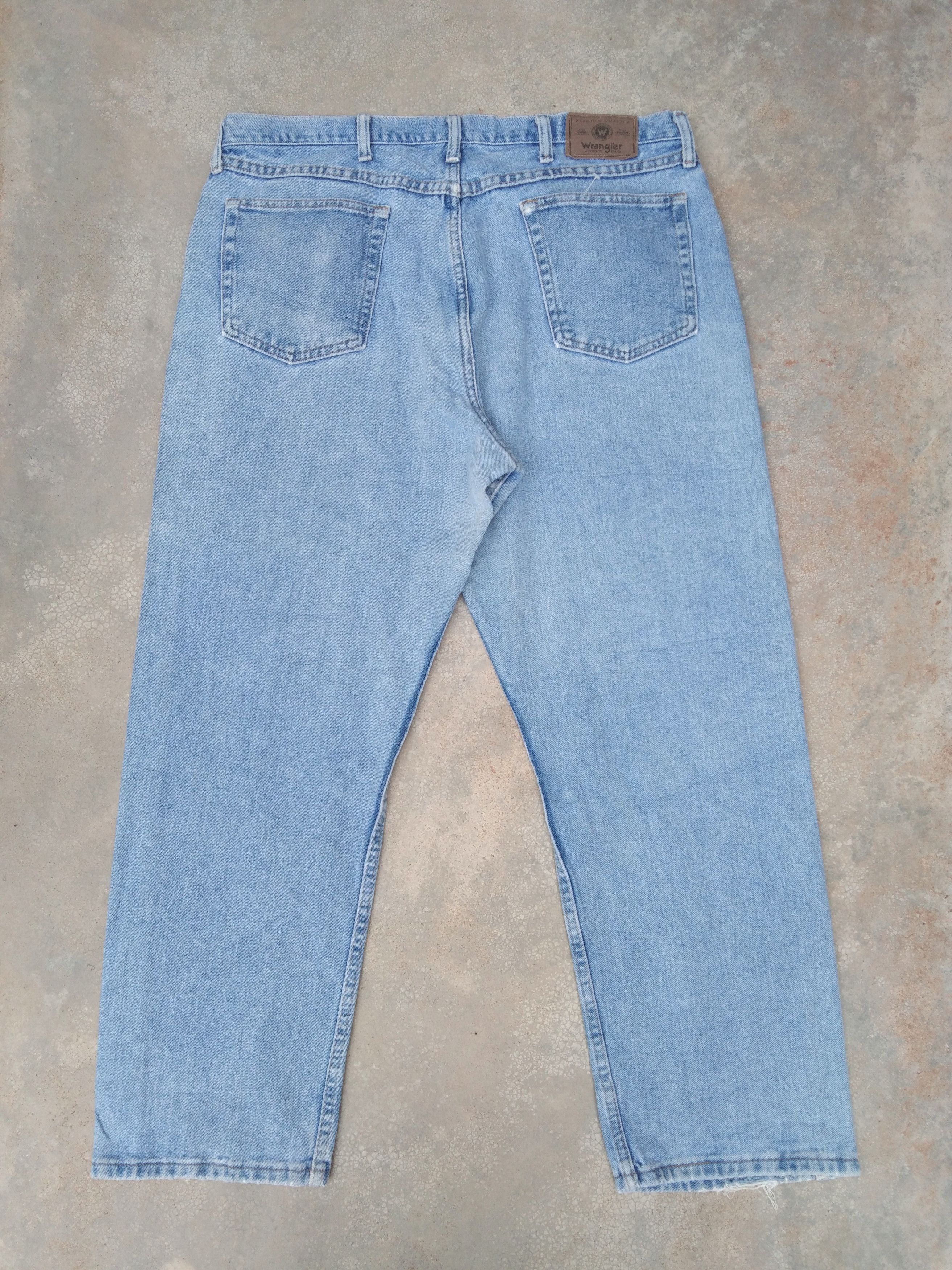 Wrangler Vintage Faded Blue Wrangler Baggy Jeans 38x30 Size US 38 / EU 54 - 2 Thumbnail