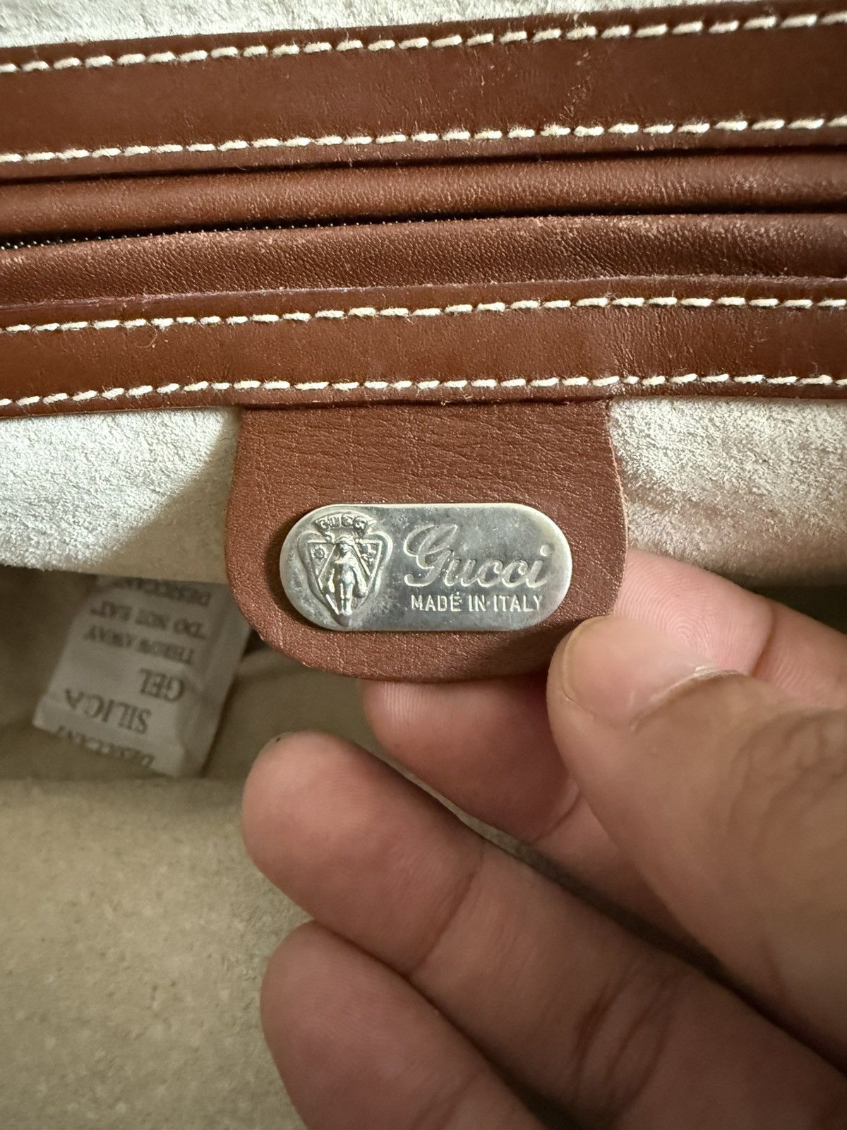 Gucci Vintage 90s Gucci Calfskin leather sling bag Size ONE SIZE - 12 Thumbnail