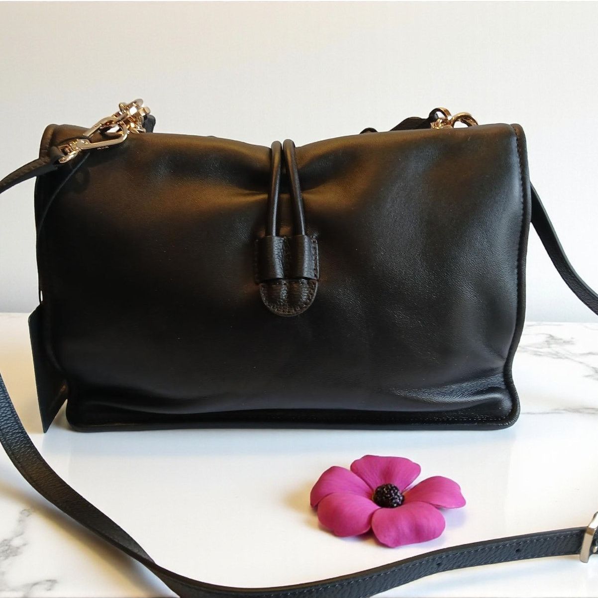 MCM NWT MCM Limited Collection Medium Leather Shoulder/Crossbody Size ONE SIZE - 5 Thumbnail