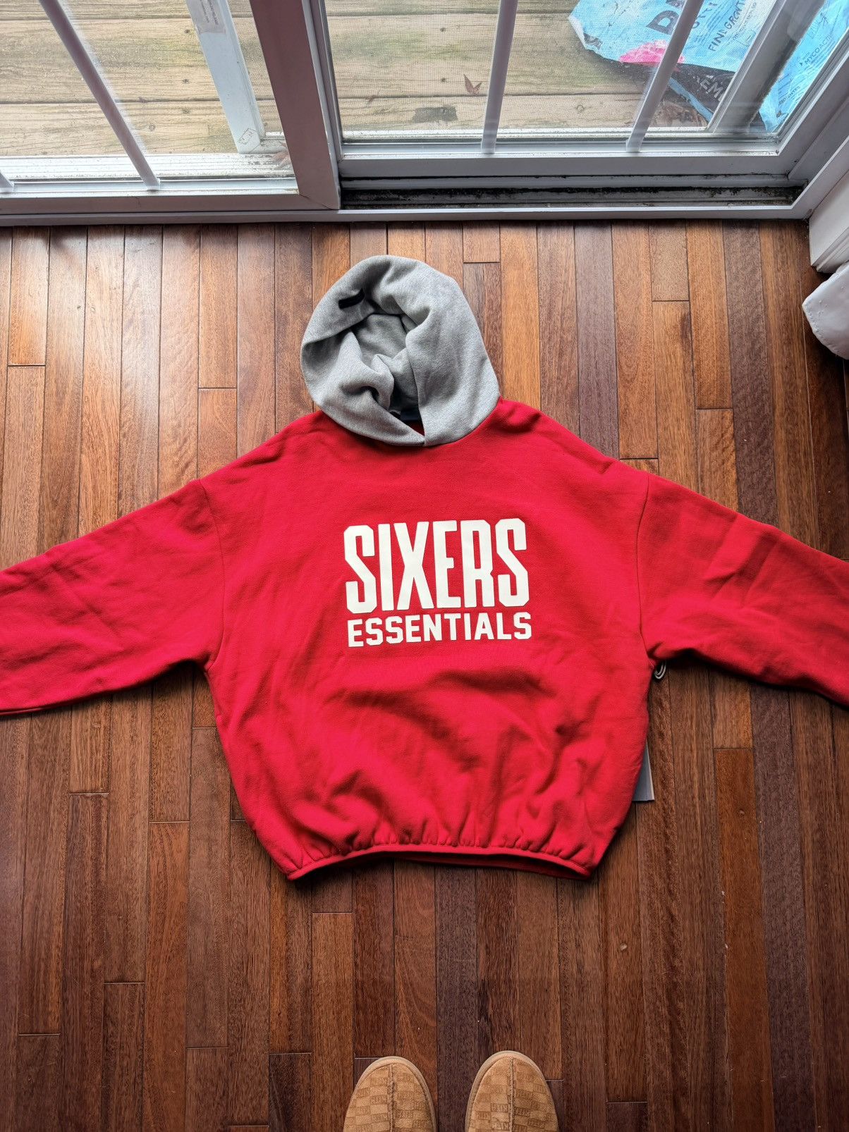 Fear of God Essentials 76ers Sixers Hoodie - red - medium
