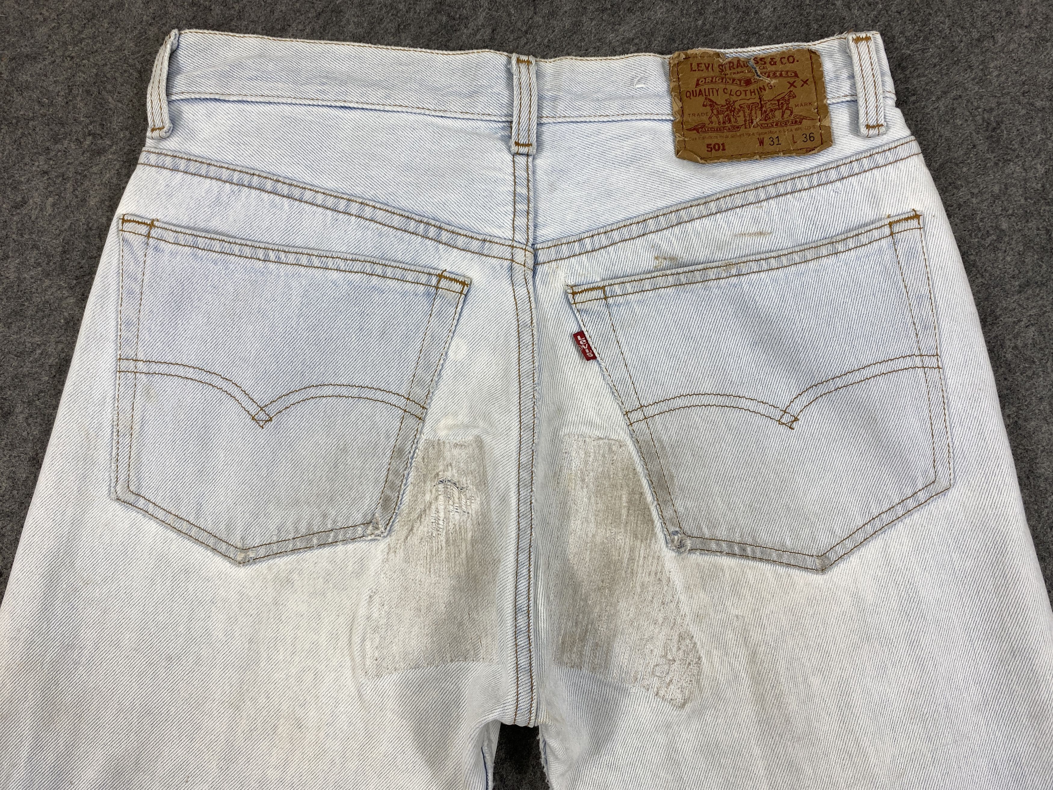 Levi's 90's Light Wash Vintage Levi's USA 501 30x33.5 Denim -JN2487 Size US 31 - 4 Thumbnail