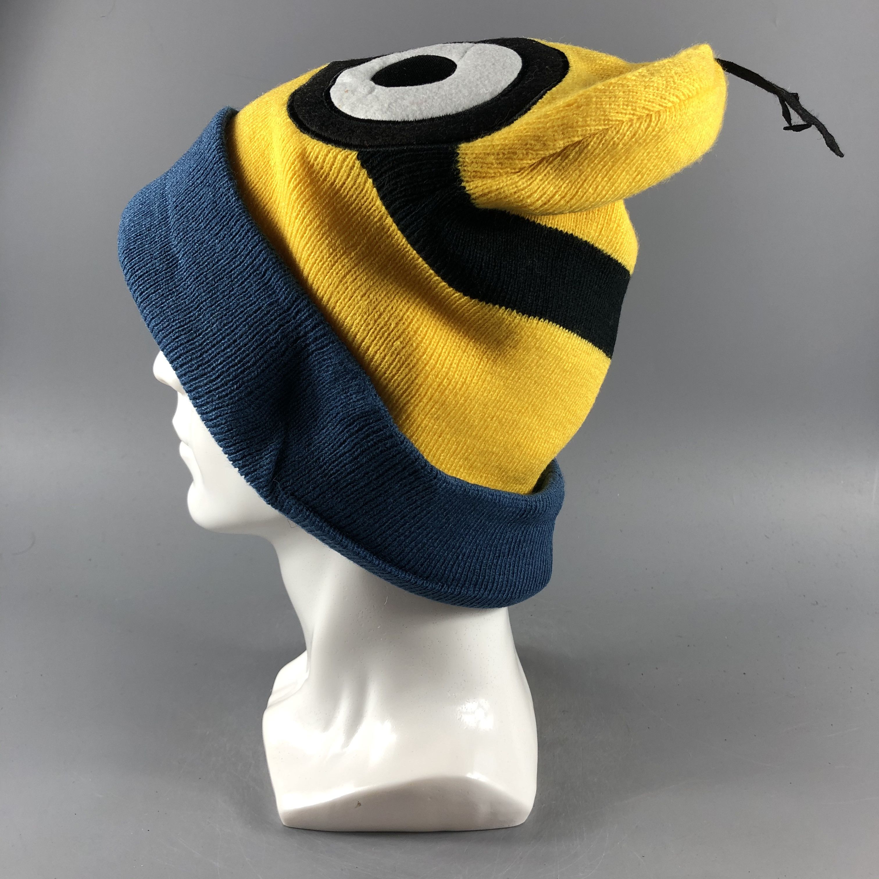 Other Despicable Me Beanie Snow Hat Snow Cap -D762 Size ONE SIZE - 1 Thumbnail