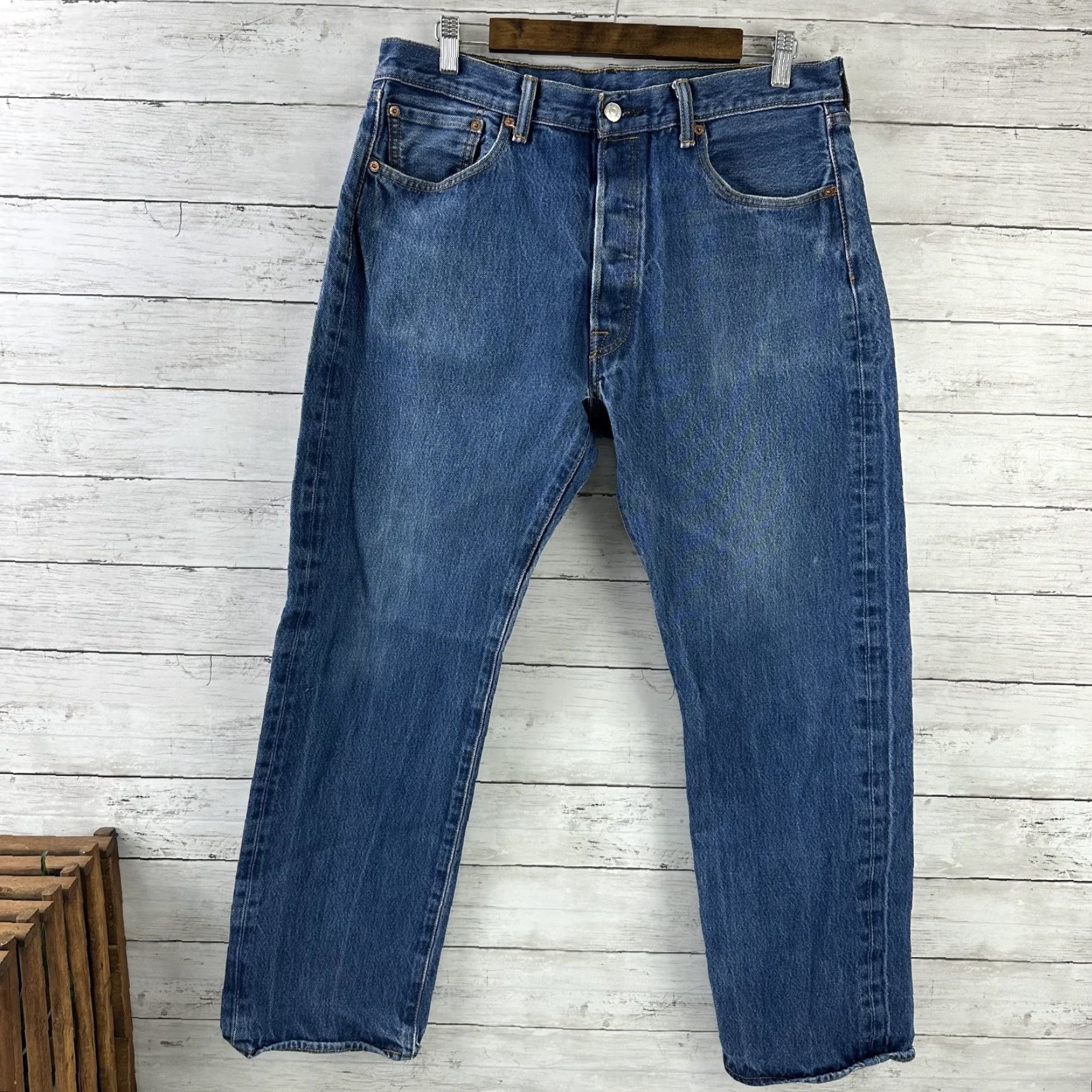 Levi's Levi's 501 Denim Jeans Men 36x32 Blue Straight Fit Button Fly Vintage Notched Waist Size US 36 / EU 52 - 3 Thumbnail