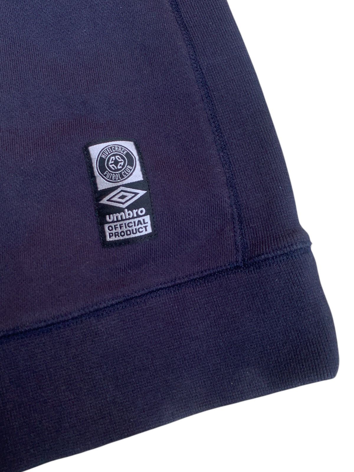 Sports Specialties × Umbro Umbro x Nivelcrack football sweatshirt Size US M / EU 48-50 / 2 - 3 Thumbnail