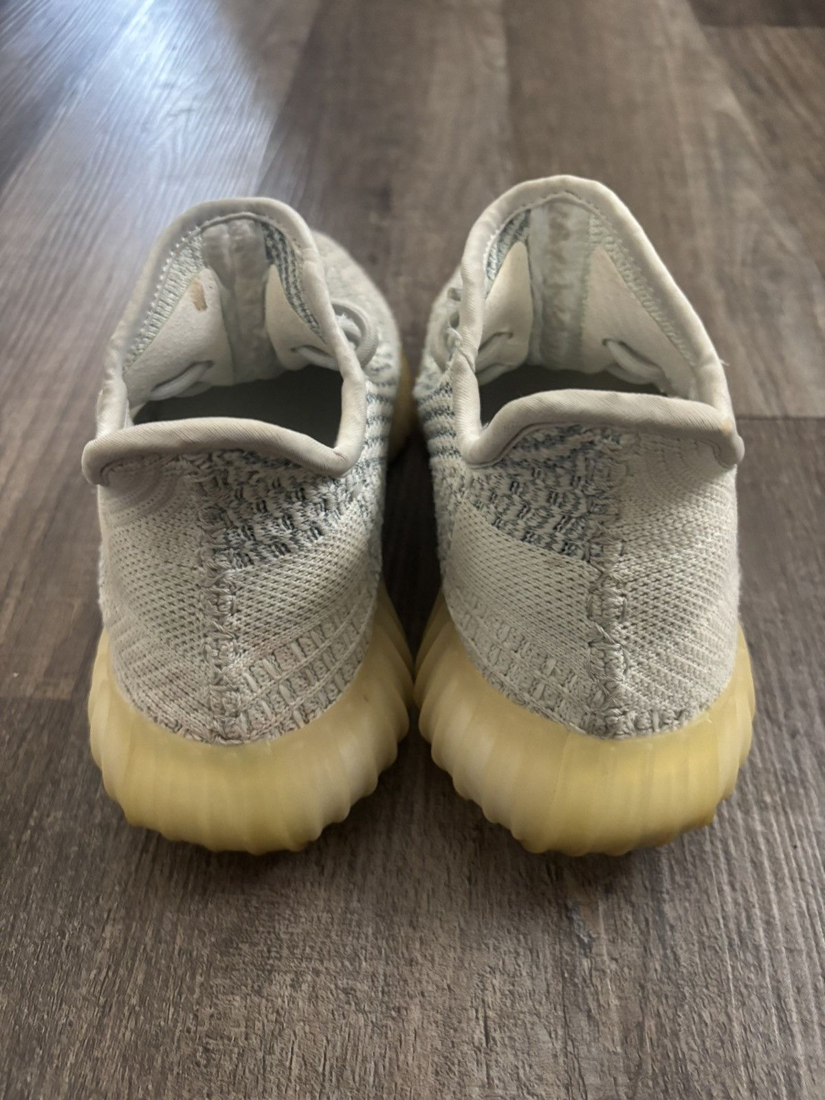 Yeezy Adidas Yeezy Boost 350 v2 ‘Cloud White Reflective’ FW5317 Size US 7.5 / IT 37.5 - 5 Thumbnail