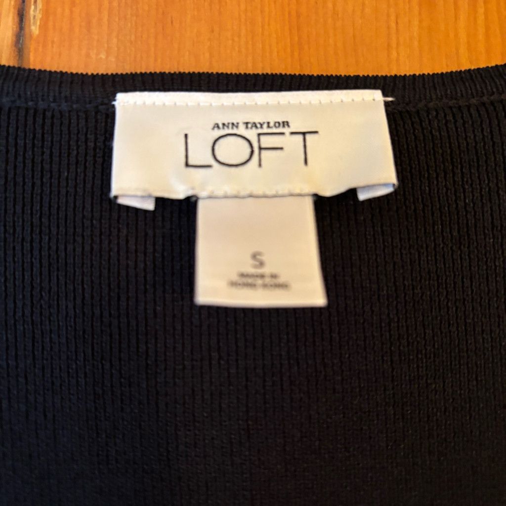 Ann Taylor Ann Taylor (Loft) Black Sweater Size S / US 4 / IT 40 - 2 Thumbnail