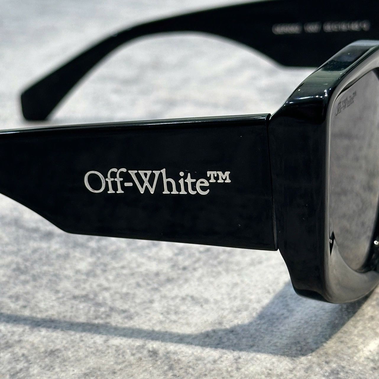 Off-White OFF WHITE DENVER SUNGLASSES BLACK DARK GREY Size ONE SIZE - 3 Thumbnail