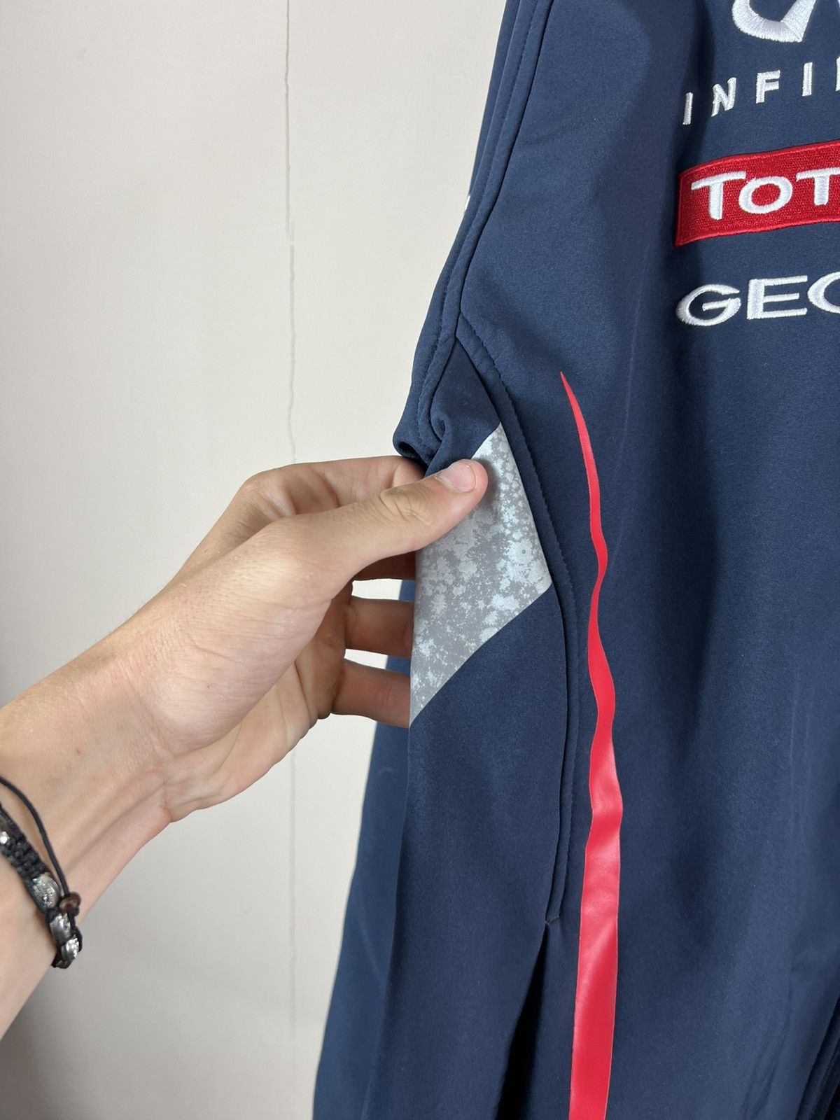 Red Bull 🖤RED BULL TEAM FORMULA 1 F1 ONE RACING JACKET SIZE L Size US L / EU 52-54 / 3 - 6 Thumbnail