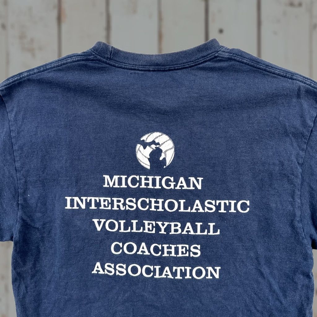 Port & Company VINTAGE Port & Company Shirt M Blue 90s Michigan Interscholastic Volleyball Coaches Mens Size US M / EU 48-50 / 2 - 1 Thumbnail
