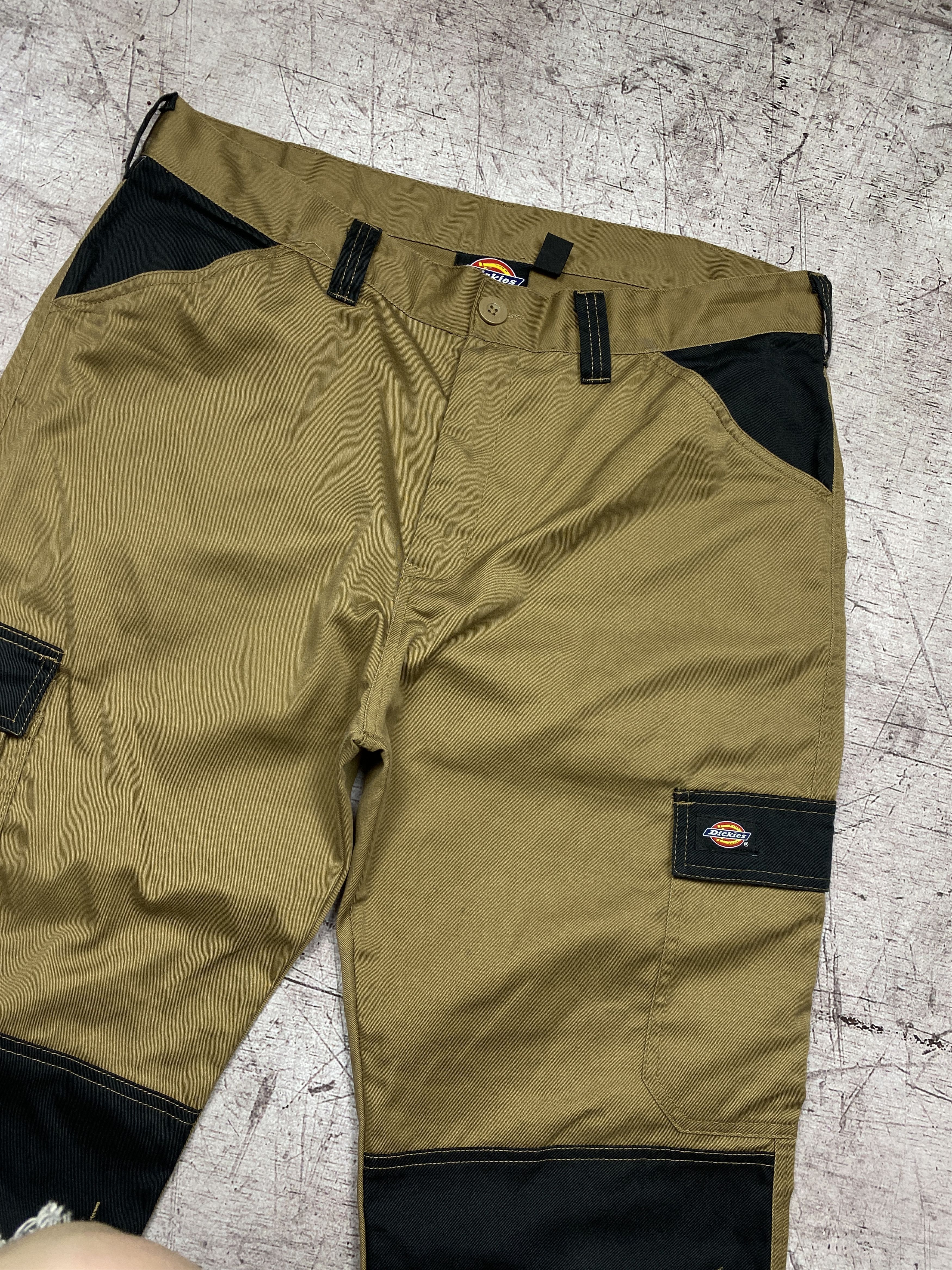 Dickies × Vintage Vintage Dickies Cargo Workwear Multi Pockets Pants Size US 38 / EU 54 - 2 Thumbnail