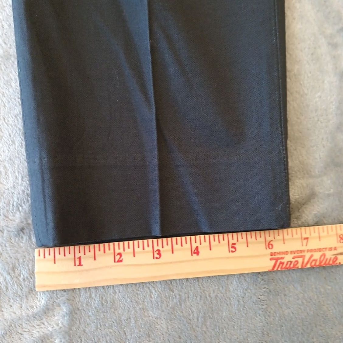 Gap VINTAGE? No. Gap Cropped Pants Womens Size 12 Gray Slim Stretch Pockets 34x26.5 Mid Rise Size 34" / US 12 / IT 48 - 6 Thumbnail