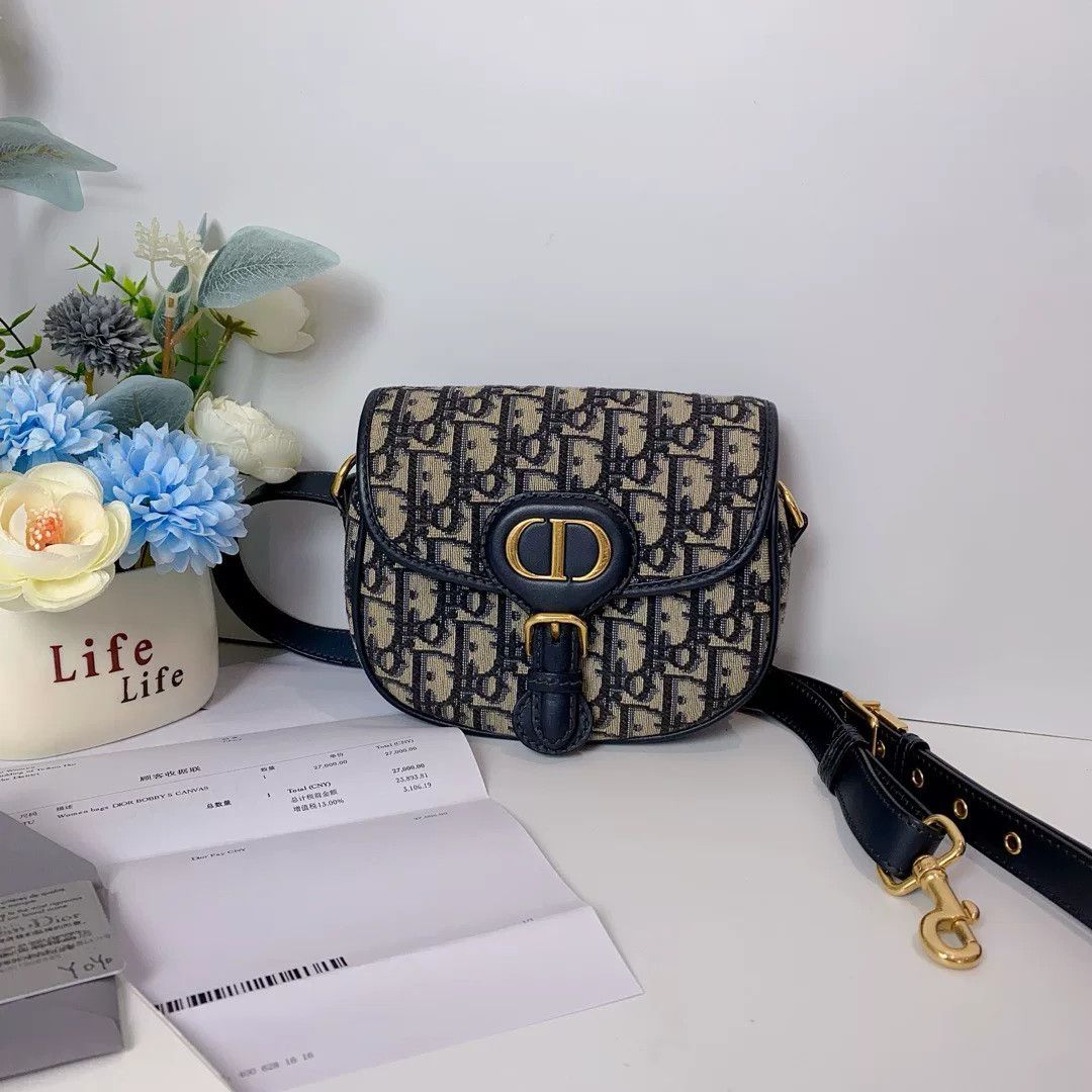 Dior Pre-loved Bag Very good condition Size ONE SIZE - 1 Thumbnail