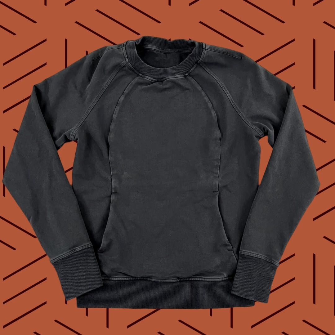 Lululemon LULULEMON Sweatshirt Womens Size 4 Faded Black Scuba Crew Neck Kangaroo Terry Shirt Womens Regular Black 90s? Size S / US 4 / IT 40 - 1 Thumbnail