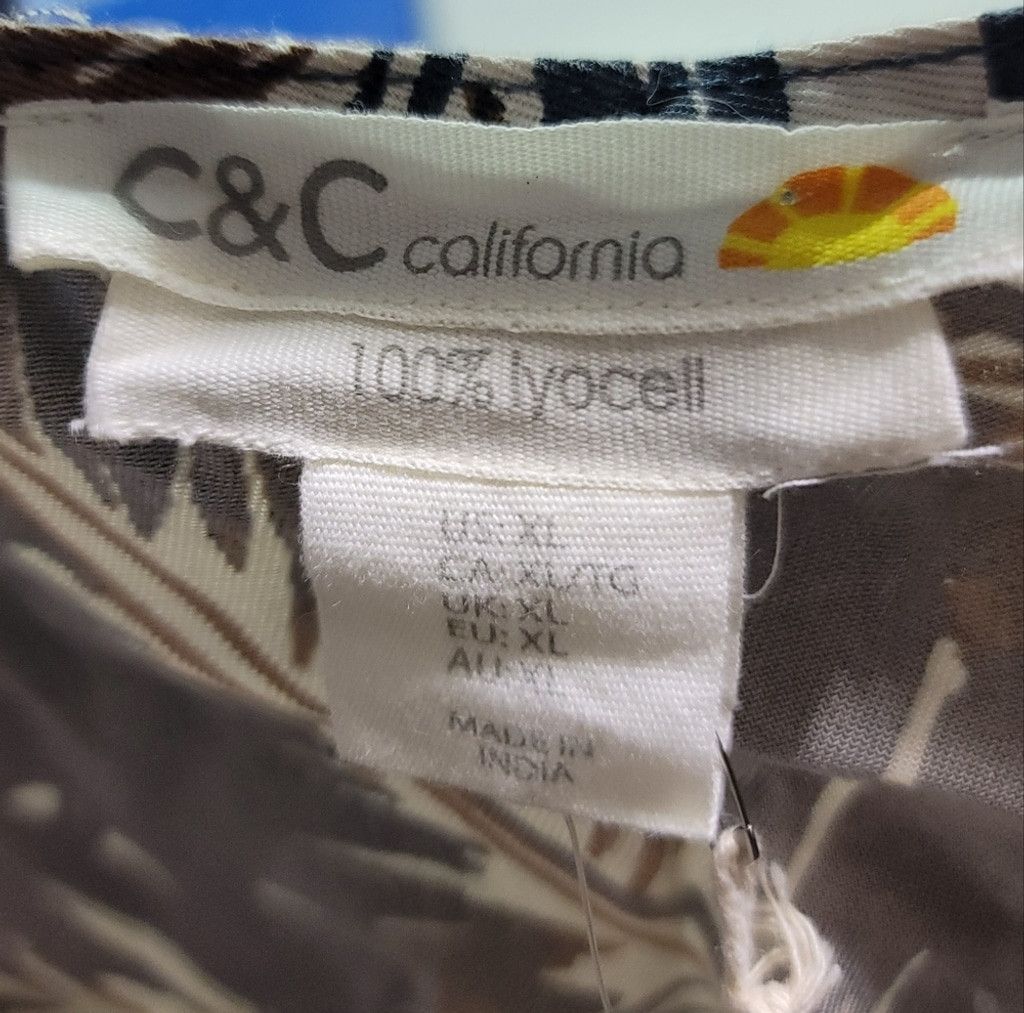 Other NWT C&C California Lyocell Tropical Leaf V-Neck Twill Tank Size XL / US 12-14 / IT 48-50 - 4 Thumbnail