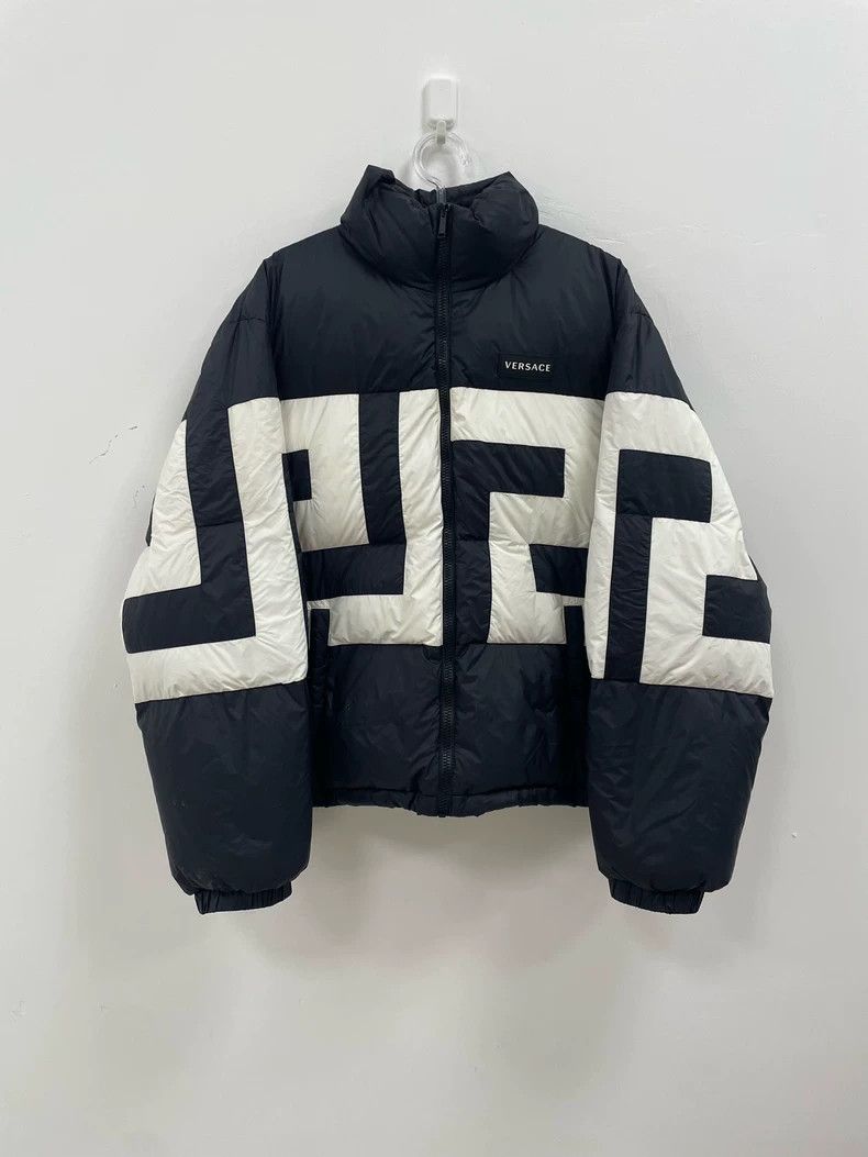 Versace Versace Thick gray duck down filling down jacket Size US M / EU 48-50 / 2 - 1 Thumbnail