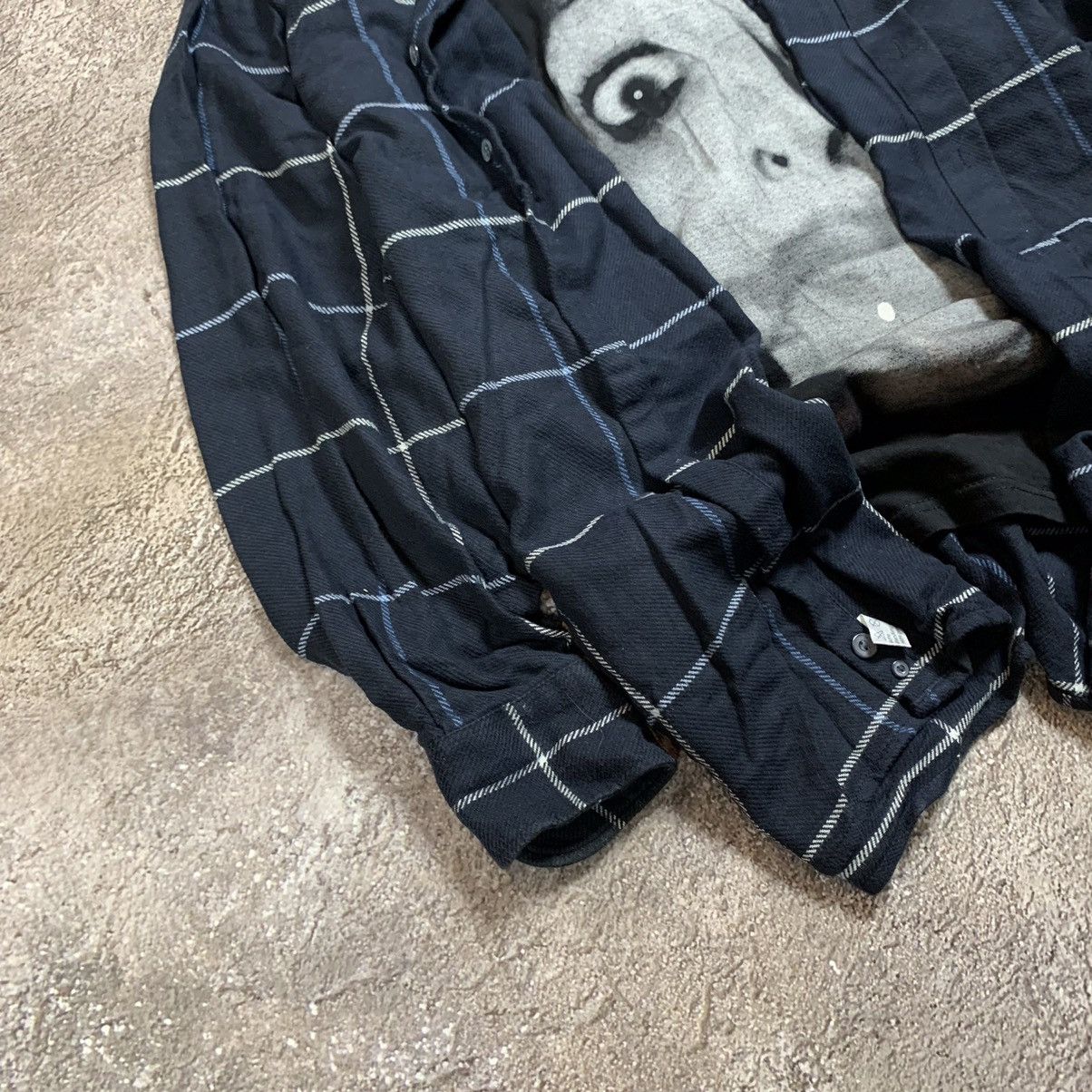 Vintage Vintage 90s Graphic Flannel Shirt Grunge Streetwear Faded XL Size US XL / EU 56 / 4 - 2 Thumbnail