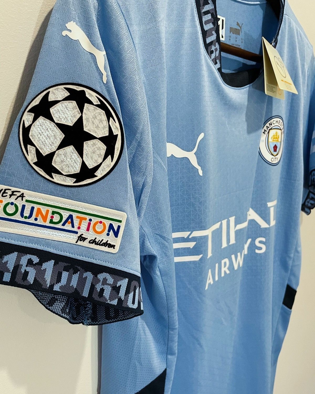 Puma Manchester city Haaland new season Size US M / EU 48-50 / 2 - 8 Thumbnail