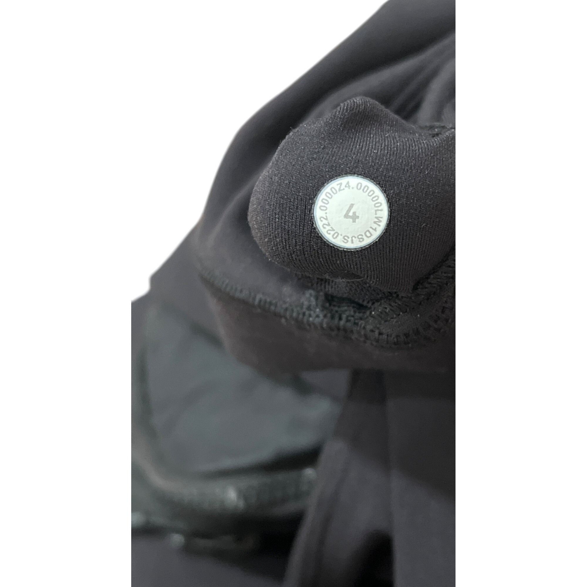 Lululemon 𝓛𝓾𝓵𝓾𝓵𝓮𝓶𝓸𝓷 Align Onesie 8" Size 4 Black Size S / US 4 / IT 40 - 6 Thumbnail