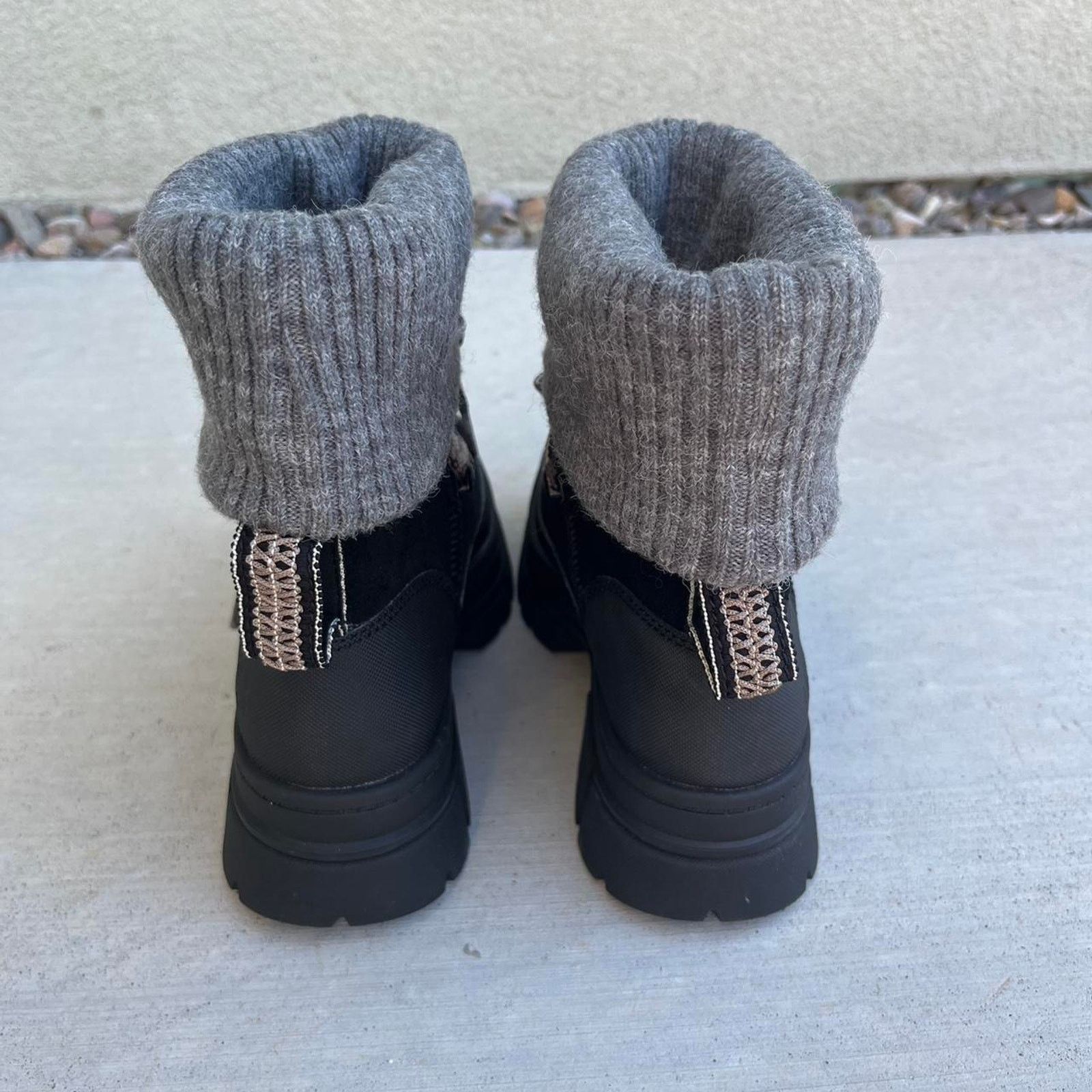 Ugg Ugg Ashton Hiker Boot’s Size US 7.5 / IT 37.5 - 5 Thumbnail