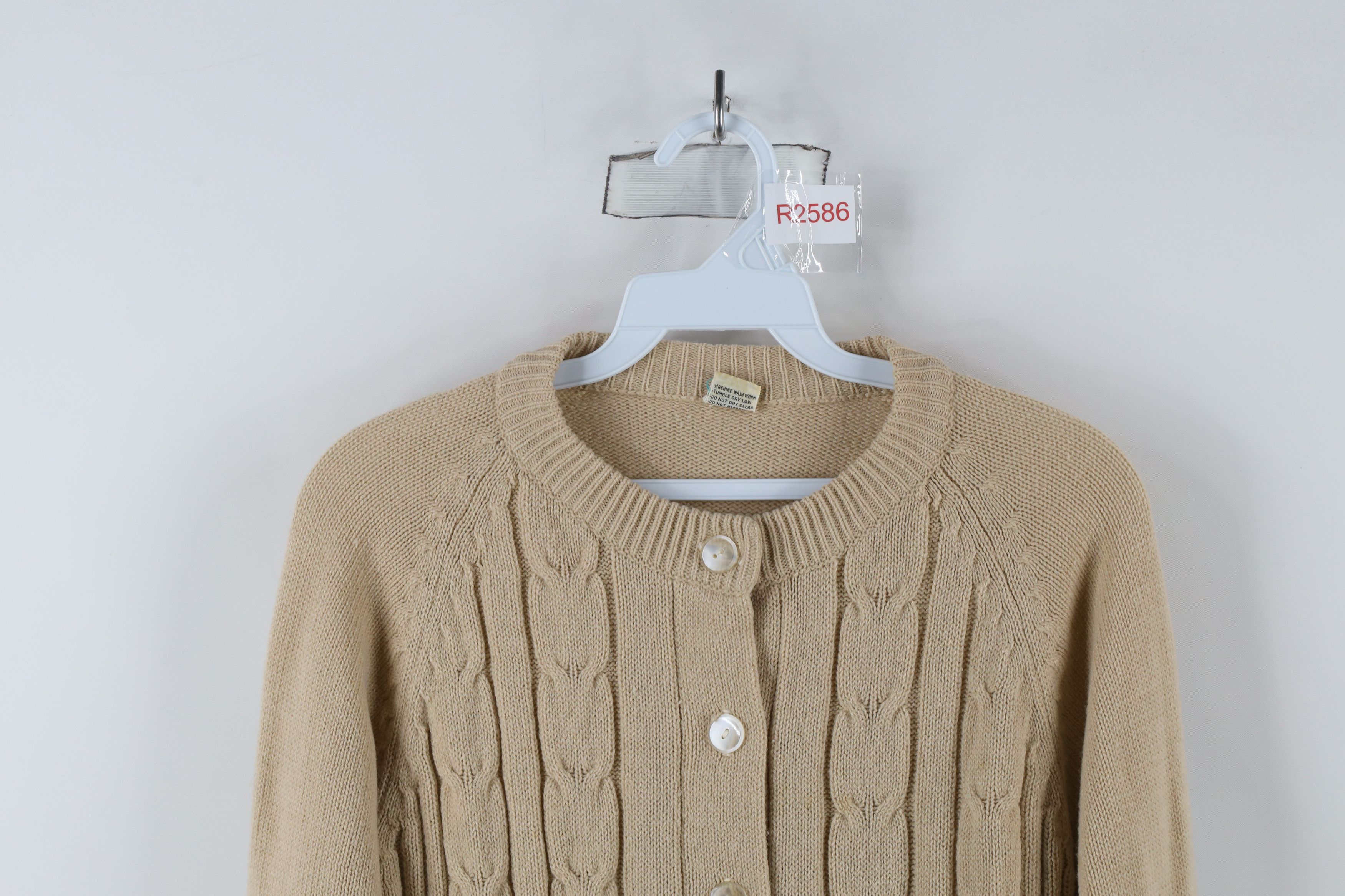 Vintage Vintage 70s Streetwear Chunky Cable Knit Cardigan Sweater Size XS / US 0-2 / IT 36-38 - 2 Thumbnail