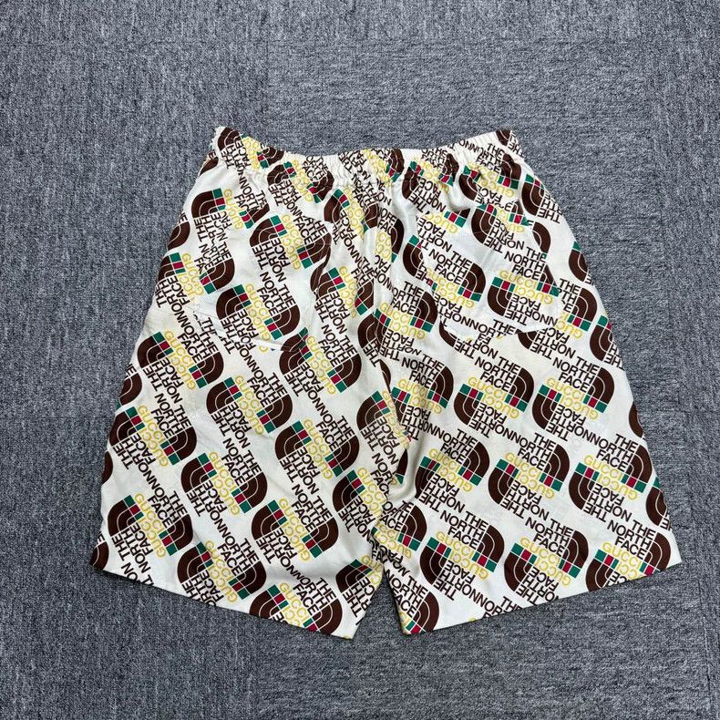 Gucci Gucci Tnf co-branded full-print mulberry silk shorts 2502-N Size US 34 / EU 50 - 4 Thumbnail