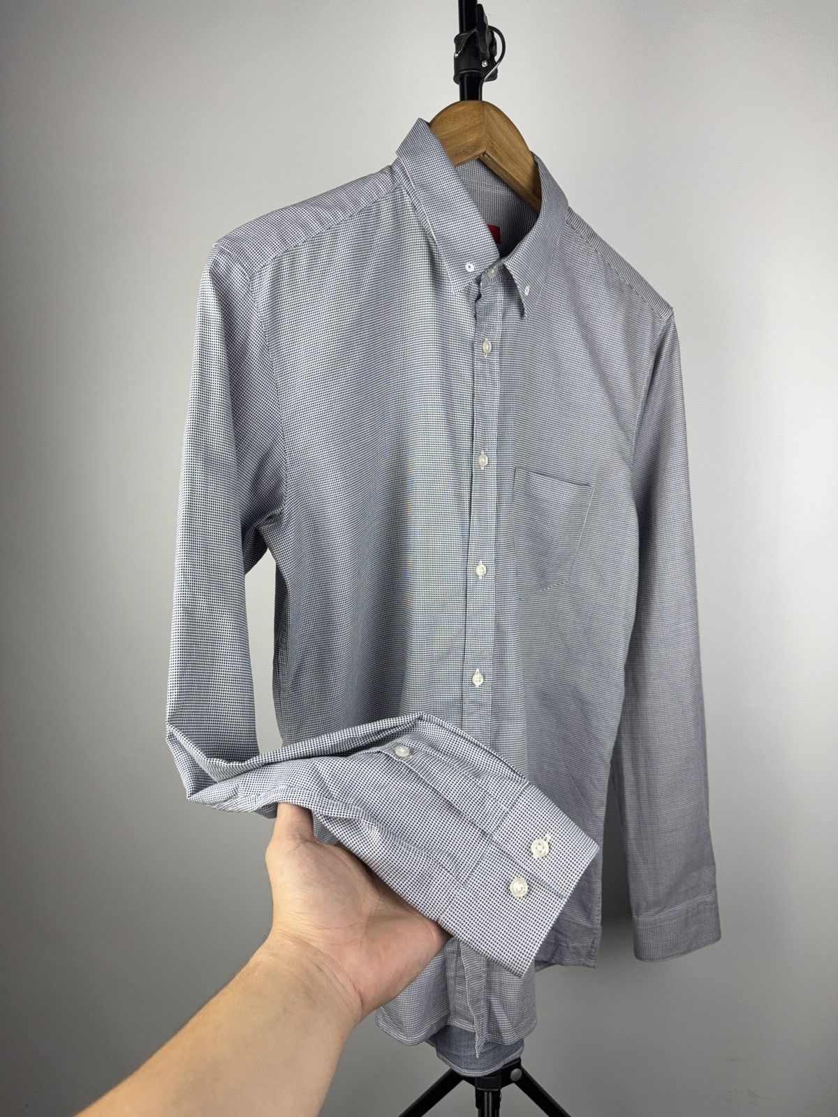 Hugo Boss 00s Luxury Designer Extra Slim Fit Hugo Boss Shirt Size US S / EU 44-46 / 1 - 7 Thumbnail