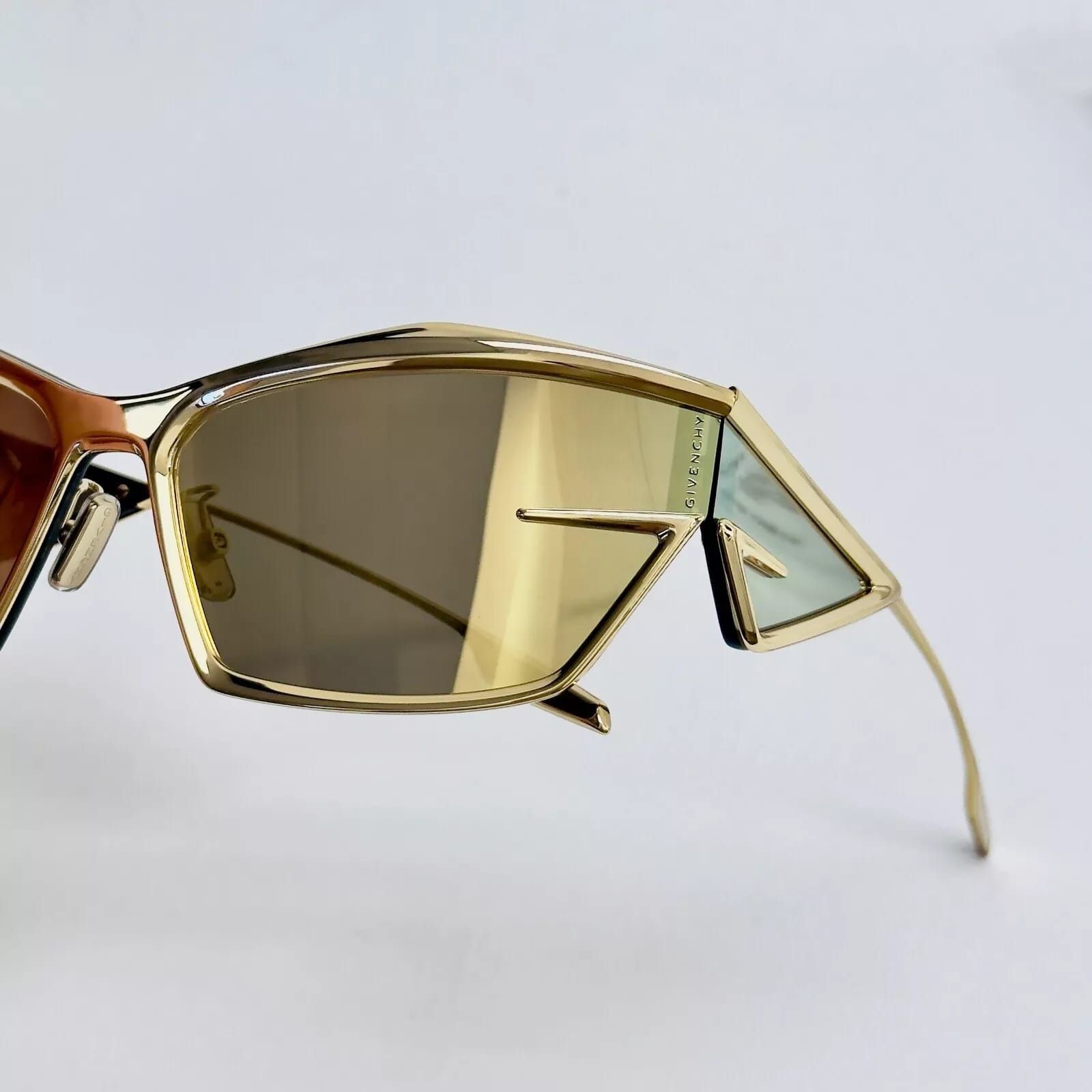 Givenchy GIVENCHY GIV CUT 40066 Gold Mirrored GV40066U Sunglasses Size ONE SIZE - 6 Thumbnail