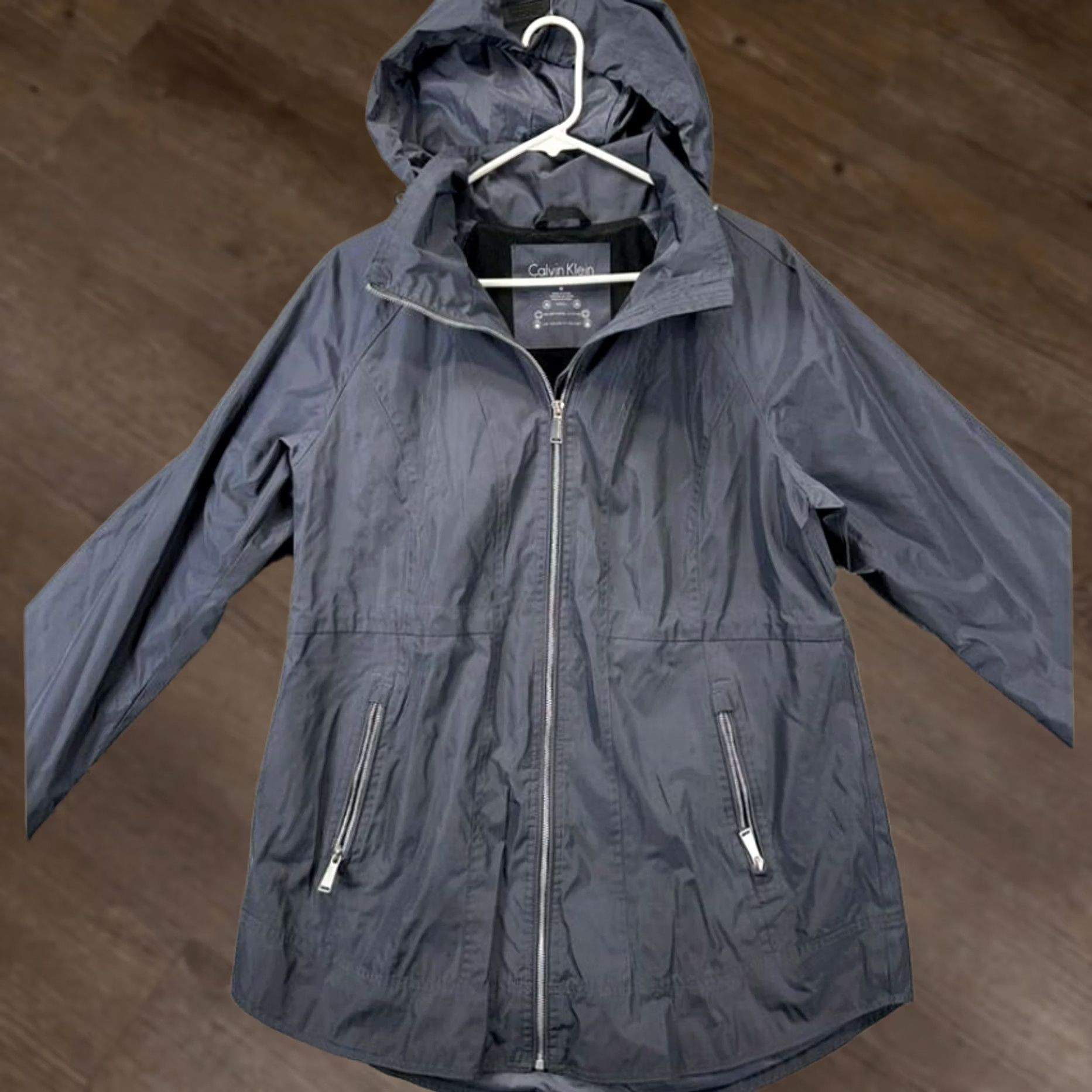 Calvin Klein Calvin Klein Windbreaker Jacket Men Medium Dark Navy Performance Full Zip Hooded Size US M / EU 48-50 / 2 - 1 Thumbnail
