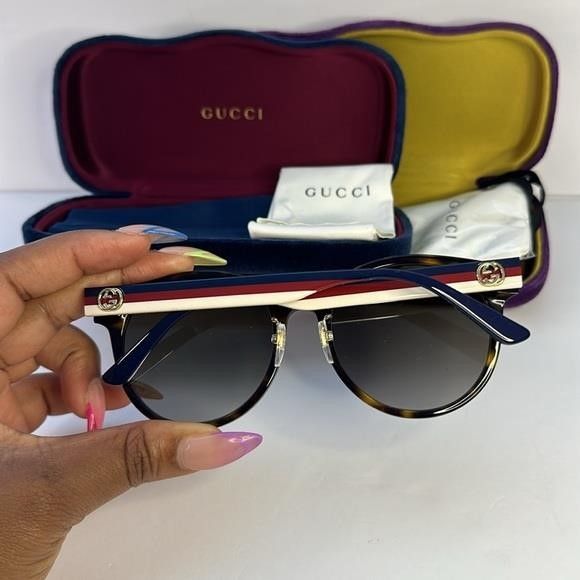 Gucci 💯 - New Authentic Gucci GG0416SK00355 GG0416SK Ladies Sungl Size ONE SIZE - 2 Thumbnail