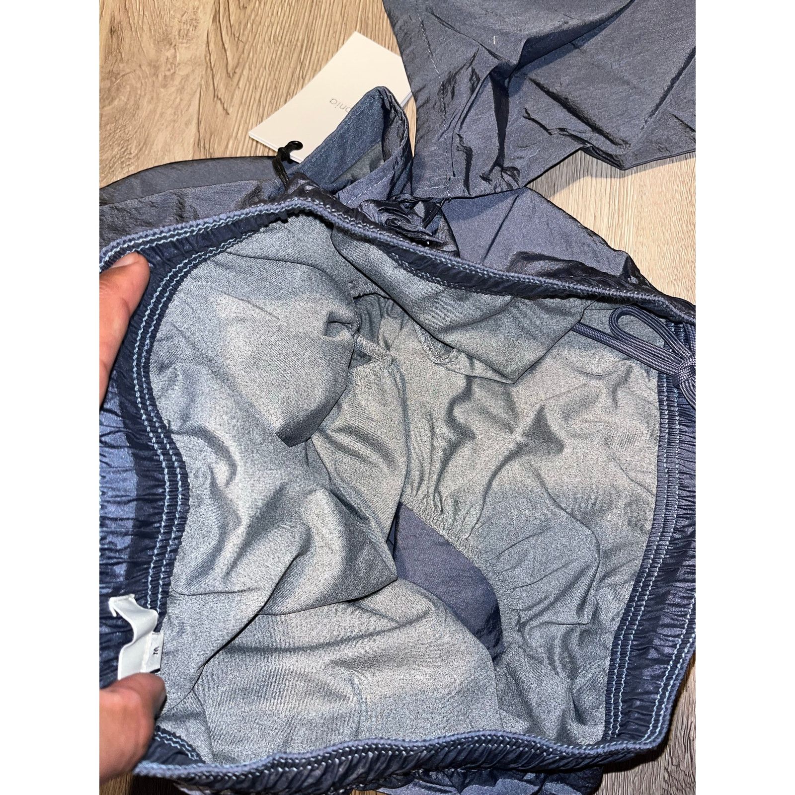 Onia Onia - Nylon Crinkle Swim Trunks 5" / M / blue / NWT Size US 32 / EU 48 - 8 Thumbnail