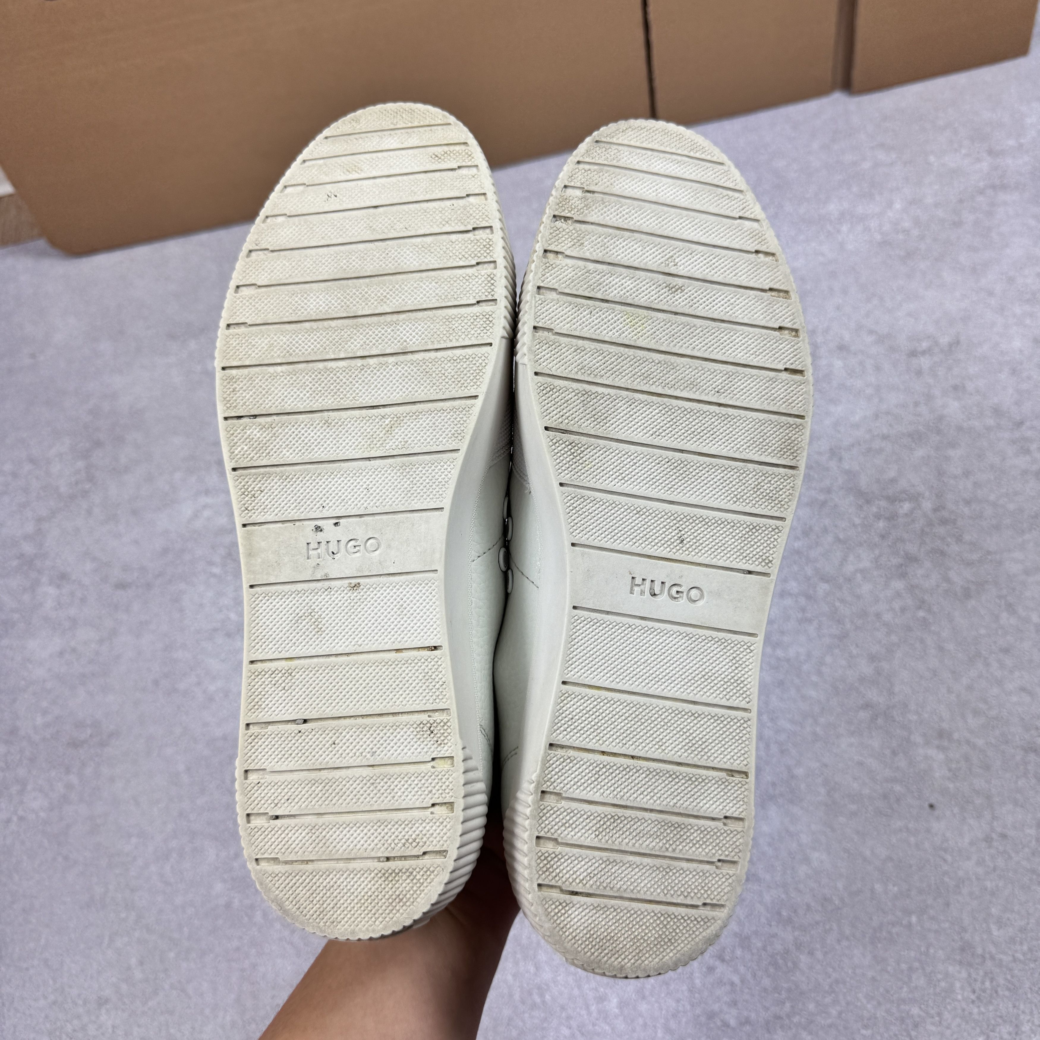 Hugo Boss Hugo Boss 50471315 White Leather Sneakers Size 42 / 27 cm Size US 9 / EU 42 - 6 Thumbnail