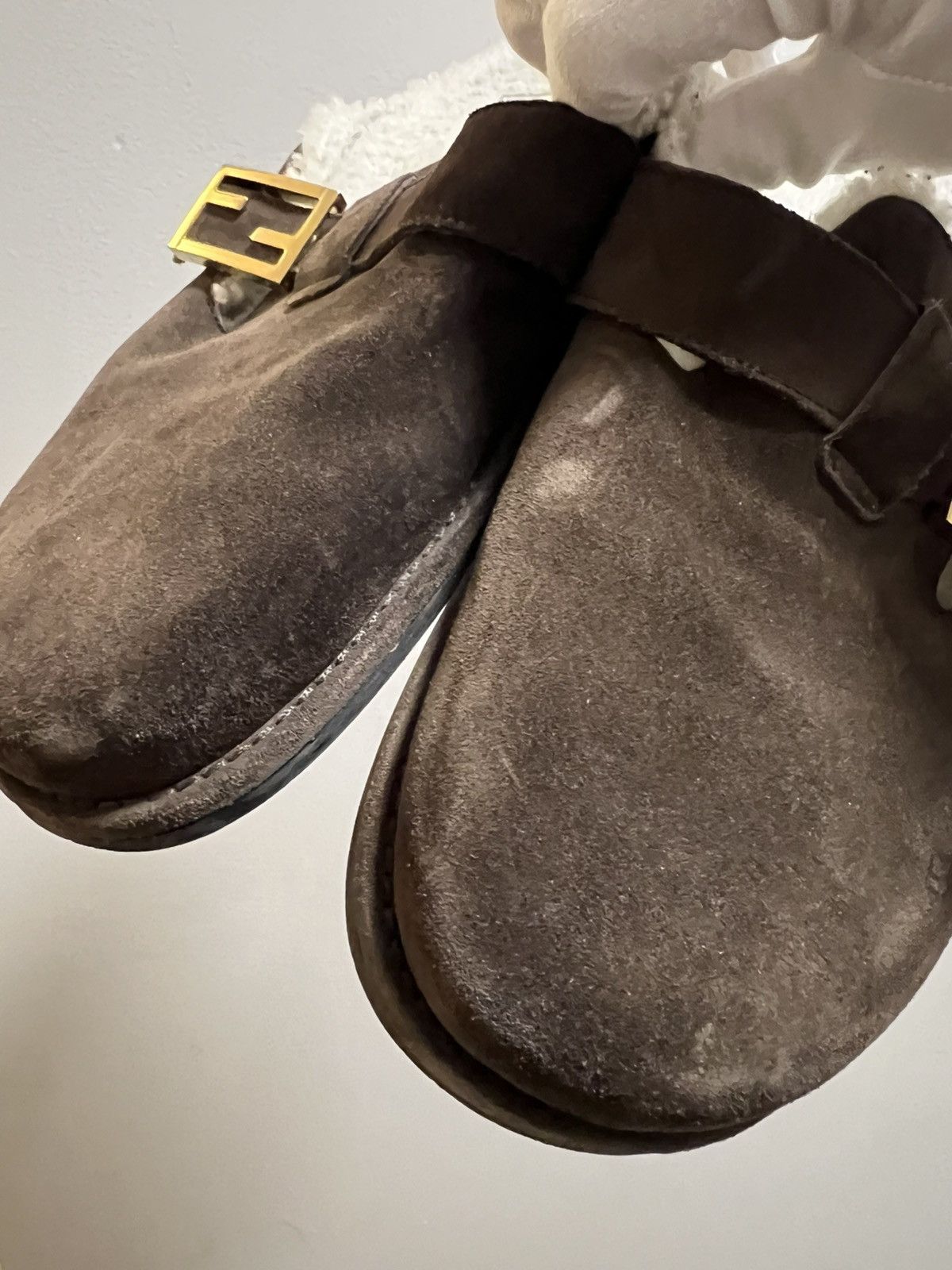 Fendi STEAL! Fendi Fendi Feel Suede Clogs Size US 9 / EU 42 - 4 Thumbnail