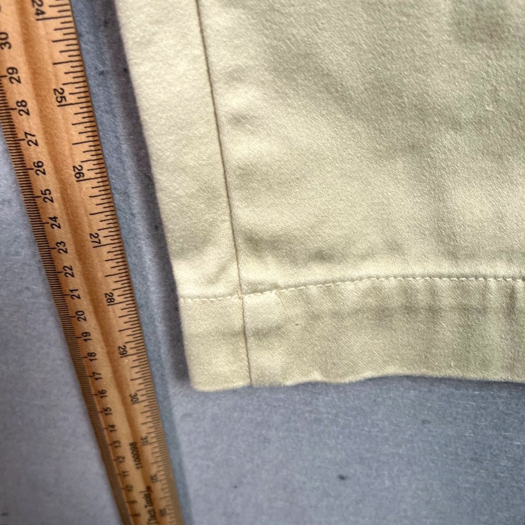 Uniqlo VINTAGE Uniqlo Pants Wide-Leg Chino Womens 12 Beige Adult Womens 12 Cotton Flat Front Mid Rise 30 In Inseam Versatile Casual Mens Department? Size 34" / US 12 / IT 48 - 7 Thumbnail