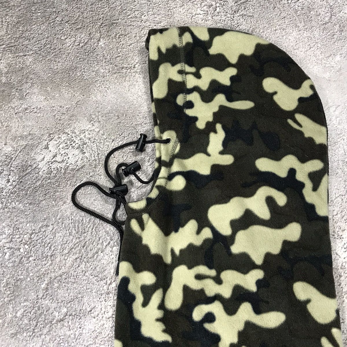 Vintage Vintage Y2K Camo Balaclava Japanese Streetwear Skate Boxy OS Size ONE SIZE - 4 Thumbnail