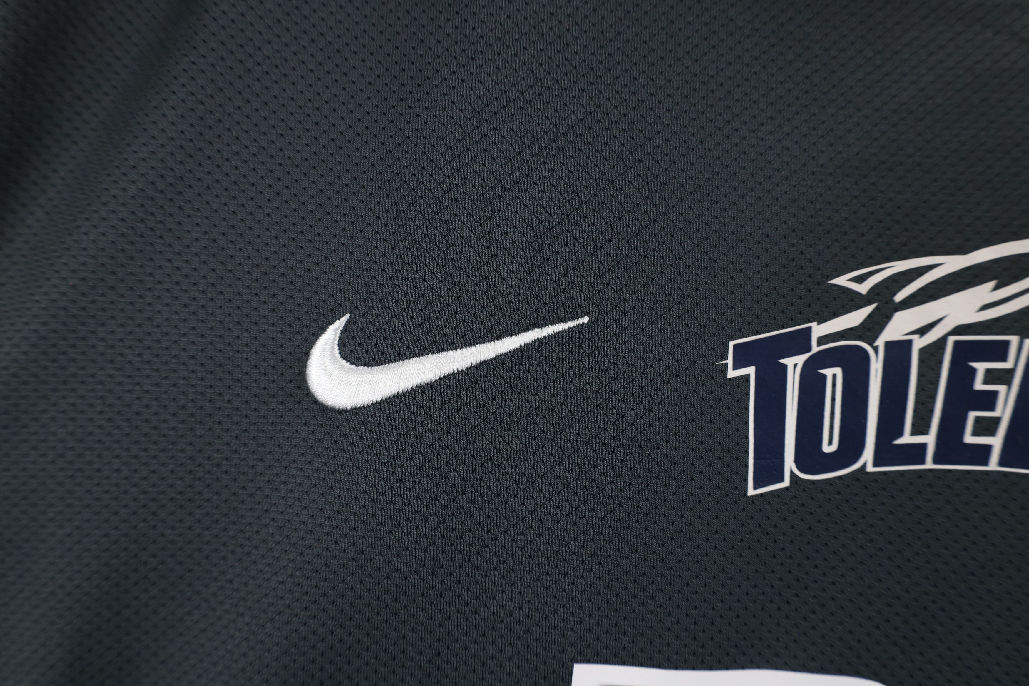 Nike × Vintage Nike Game Worn University of Toledo Soccer Jersey Gray #28 Size US S / EU 44-46 / 1 - 5 Thumbnail