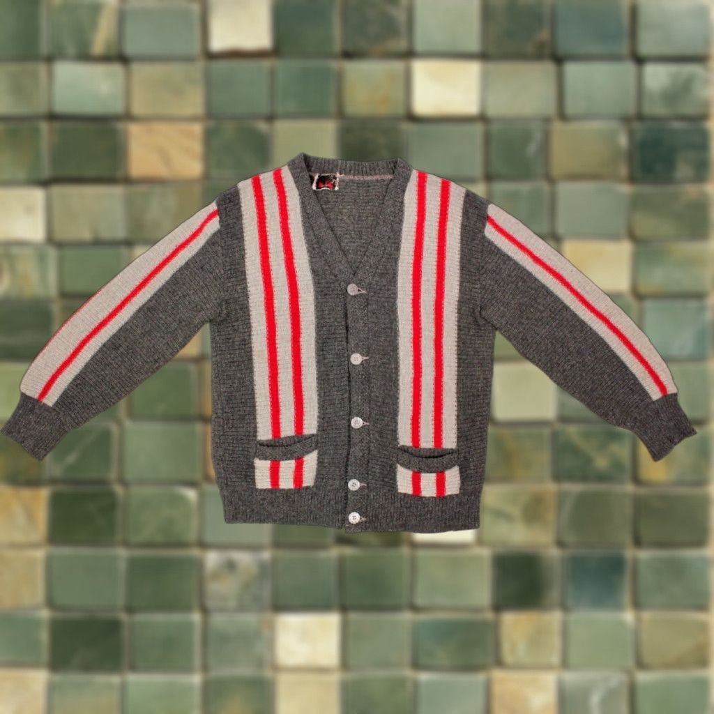 Vintage VTG Campus 60s Cardigan Mens M Grey Red Striped Acrylic Sweater 1960s Vintage Cardigan Men's Grey Red Striped Acrylic Sweater Size US M / EU 48-50 / 2 - 1 Thumbnail