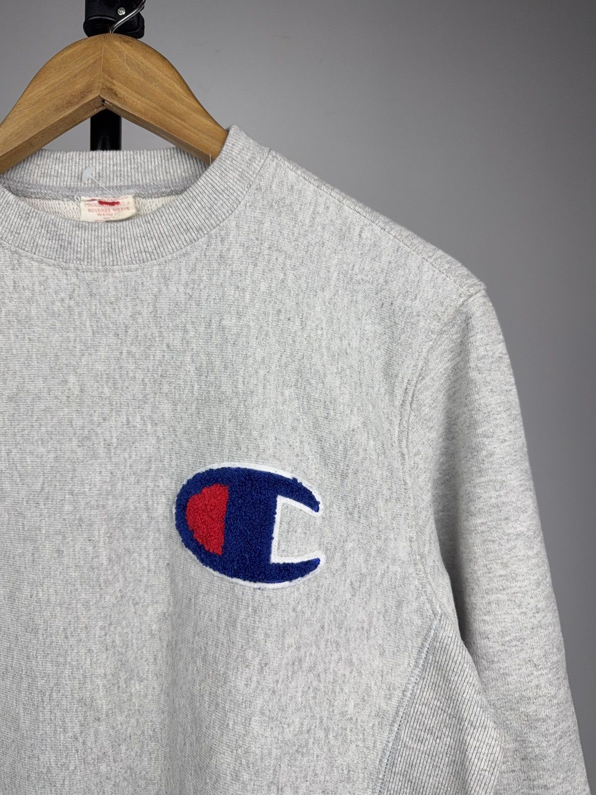 Champion Vintage Rare 90s Champion Reverse Weave Chenille C Crewneck Size US S / EU 44-46 / 1 - 2 Thumbnail