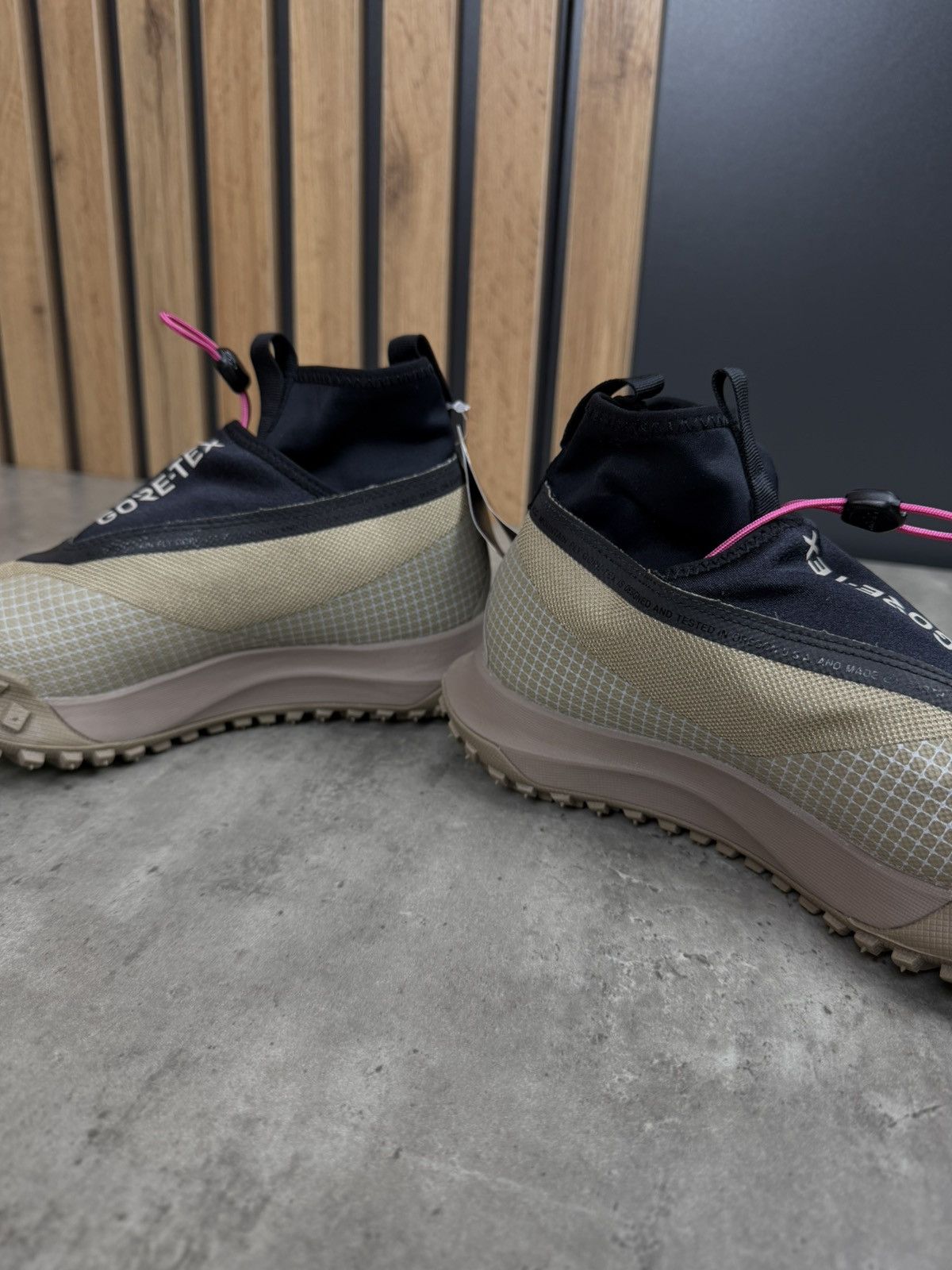 Nike ACG Nike ACG Mountain Fly Gore-Tex Khaki Size 35.5 Size US 5.5 / IT 35.5 - 6 Thumbnail