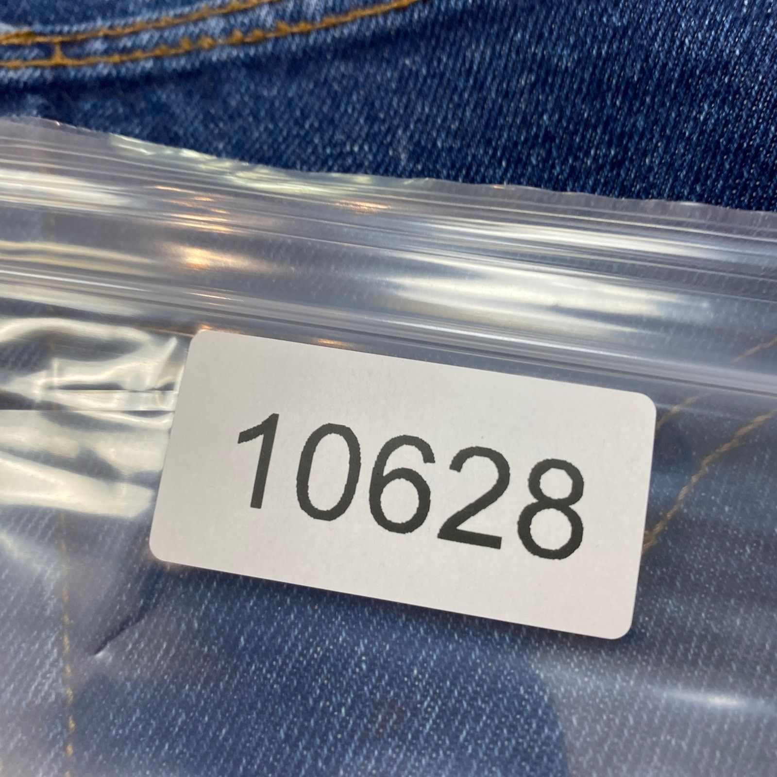 Levi's × Vintage VTG 90s Levi's 501 XX Straight Leg Jeans 36x30 Made in USA Size US 36 / EU 52 - 12 Thumbnail