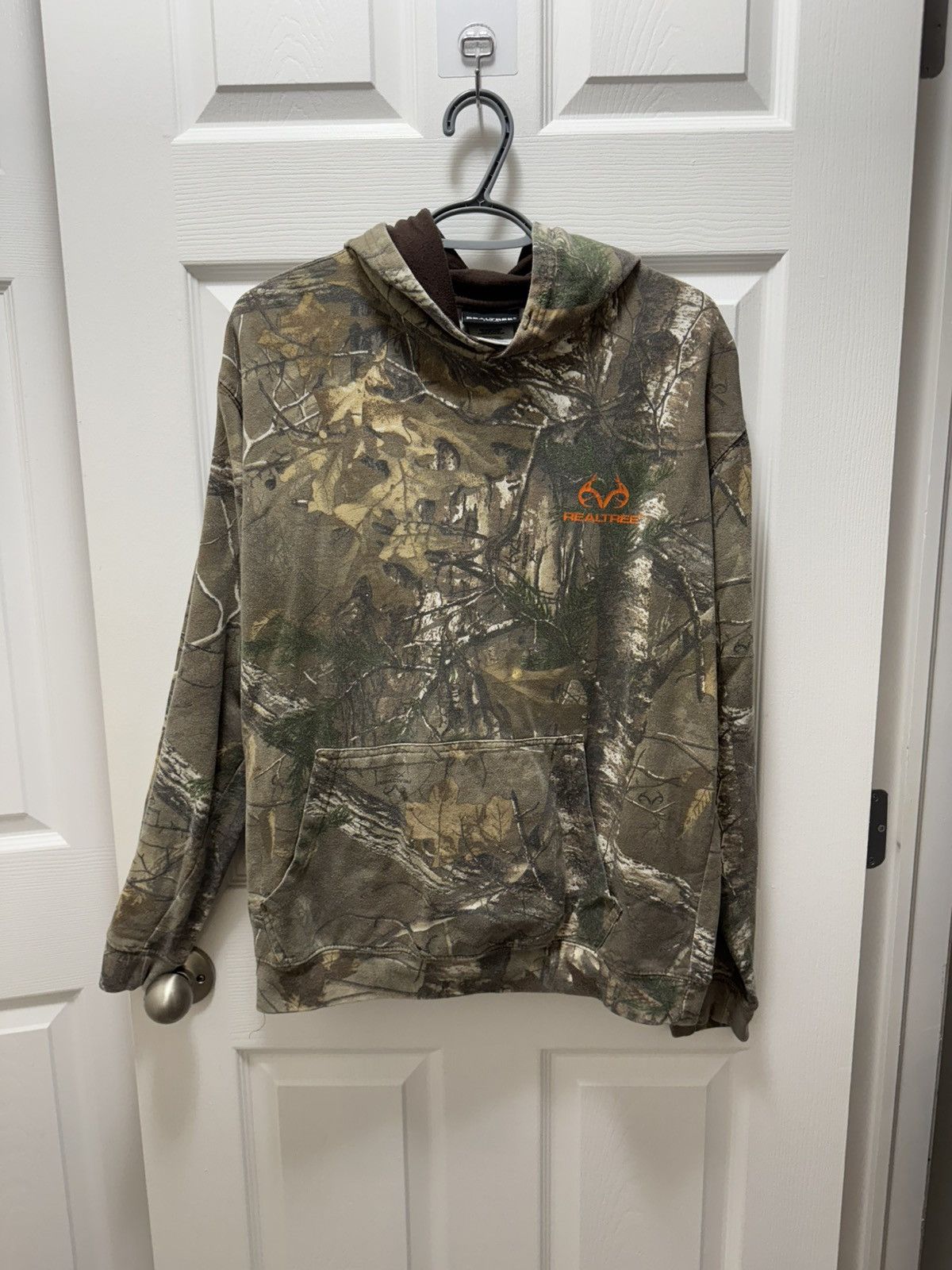 Realtree RealTree Real Tree Camo Hunting Vintage Hoodie Streetwear Size US L / EU 52-54 / 3 - 1 Thumbnail
