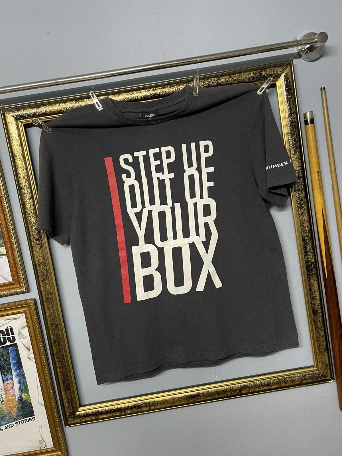 Number (N)ine Vintage 1990s Designer Number Nine Step Out Of Box Tshirt Size US S / EU 44-46 / 1 - 2 Thumbnail