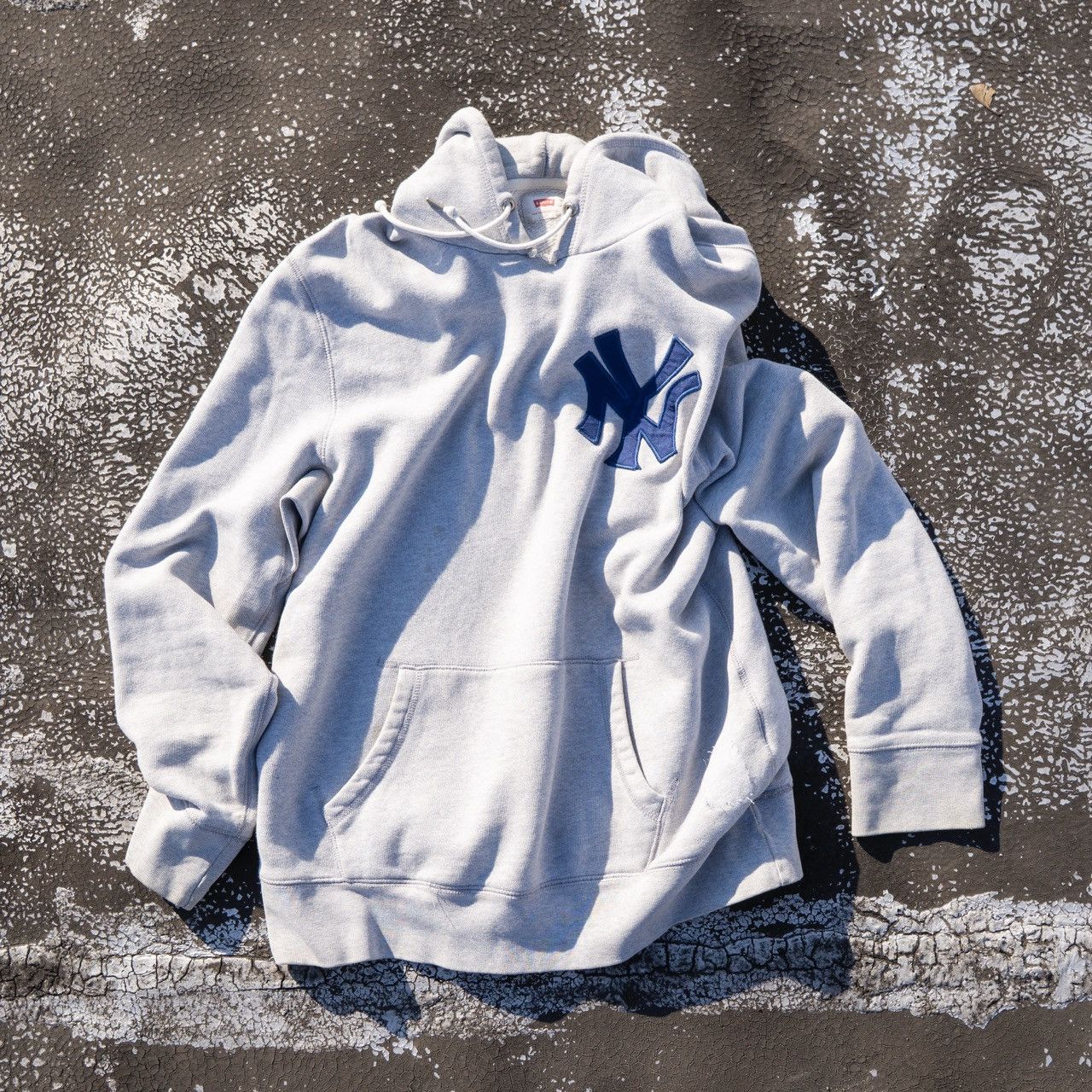 Levi's Levi's x Yankees Hoodie Size US M / EU 48-50 / 2 - 1 Thumbnail