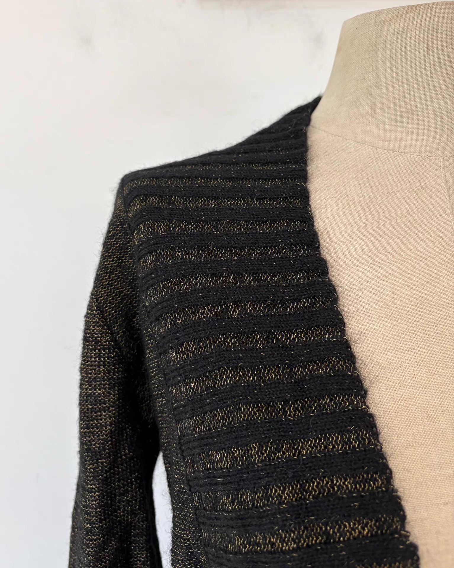 Roberto Cavalli Roberto Cavalli Wool-Blend Knit Sweater。Ｑ21 Size M / US 6-8 / IT 42-44 - 5 Thumbnail
