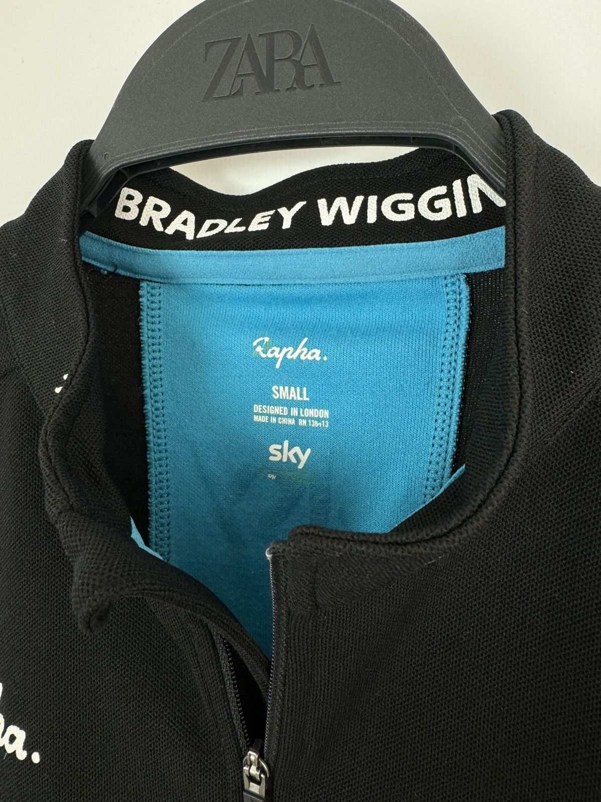 Rapha Rapha x Bradley Wiggins Sky Cycling Supporter’s S/S Jersey Size US S / EU 44-46 / 1 - 4 Thumbnail