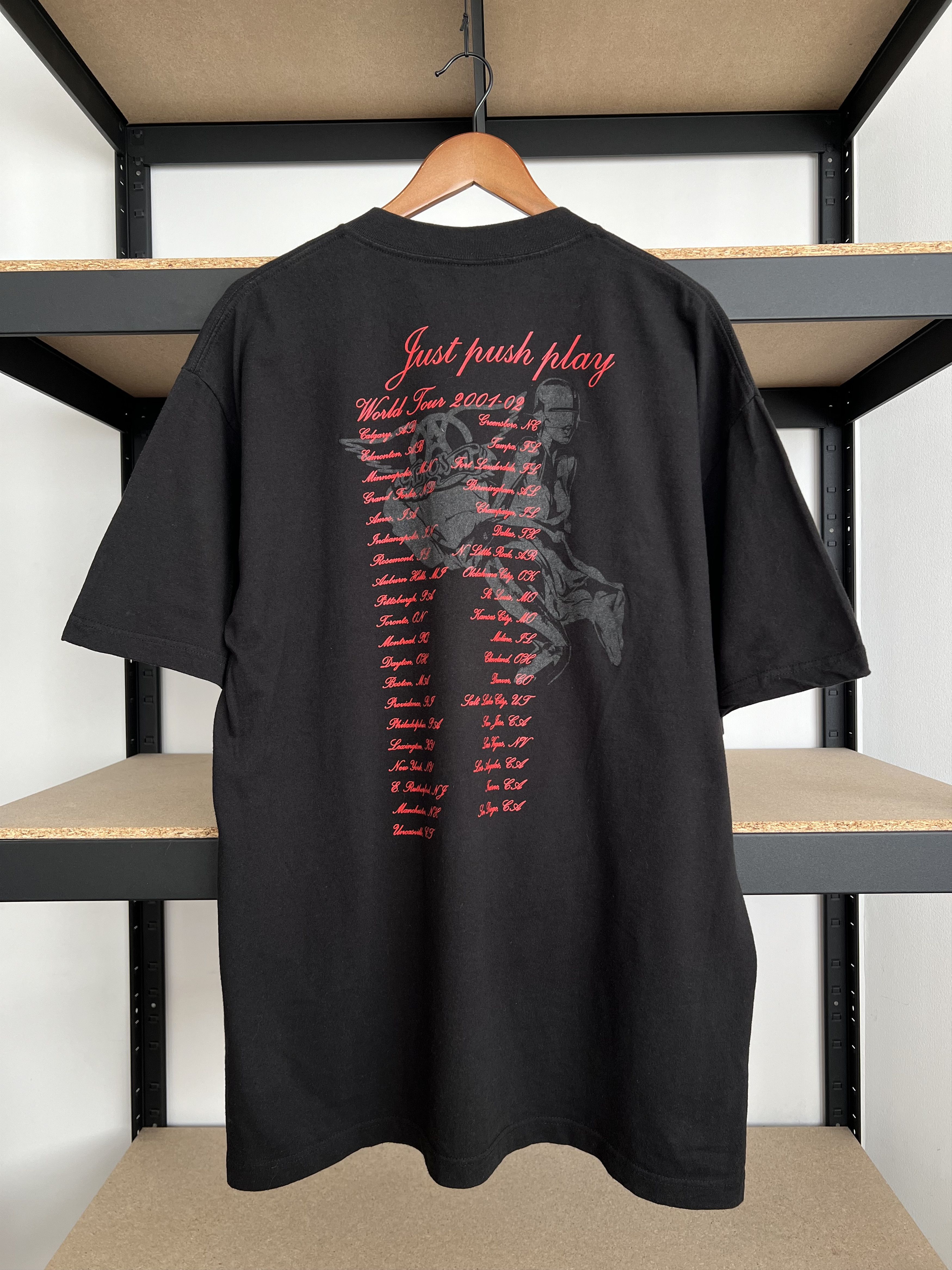 Band Tees Vintage 2001 Aerosmith Just Push Play Tour Black T-shirt Size US XL / EU 56 / 4 - 2 Thumbnail
