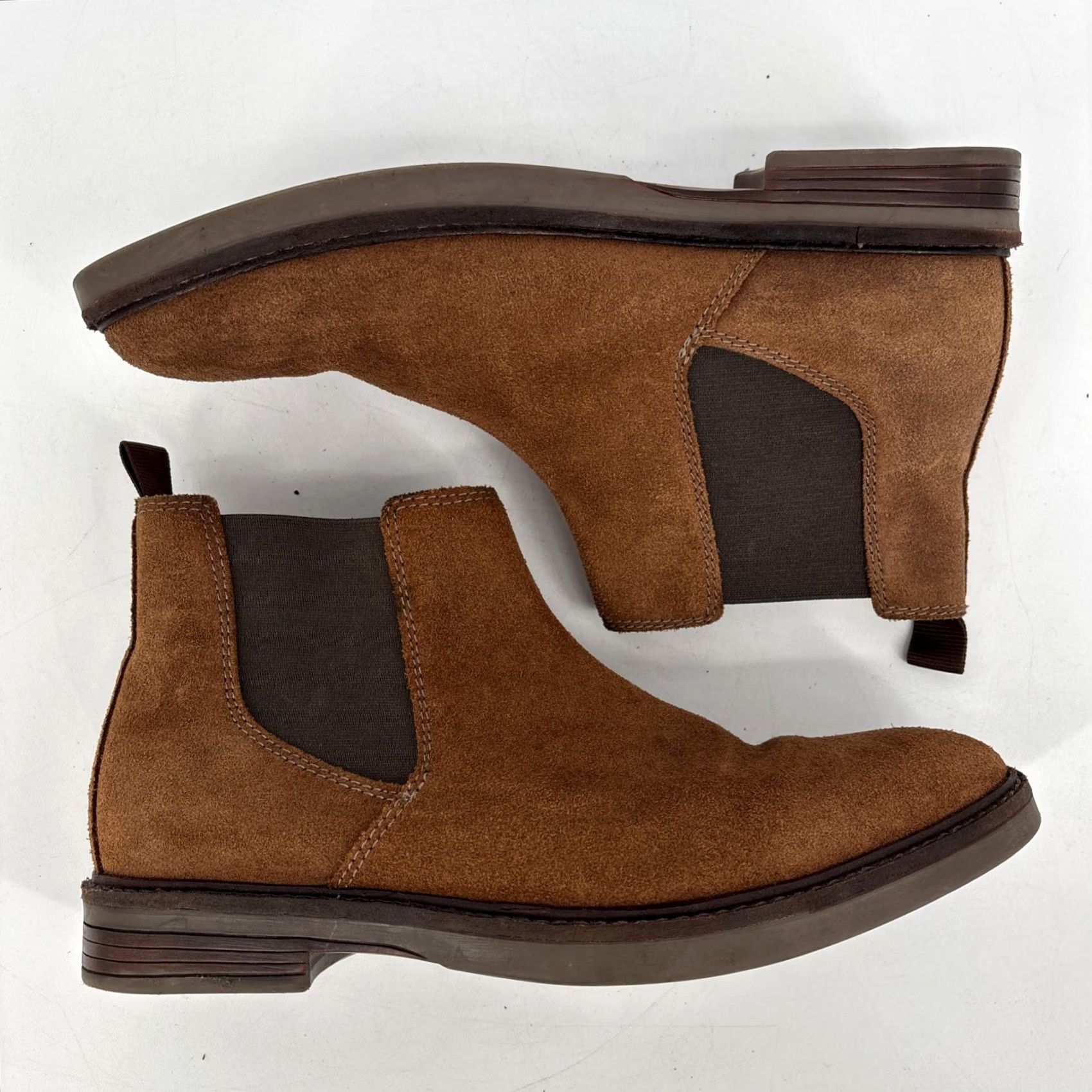 Clarks Chelsea Boots Mens 10.5 M Distressed Brown Leather  display picture 2