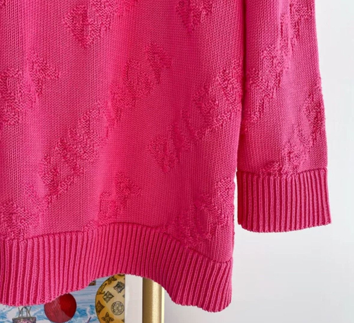 Balenciaga Balenciaga Rose Red Knitted Sweater2412-Nextarrow Size US S / EU 44-46 / 1 - 3 Thumbnail