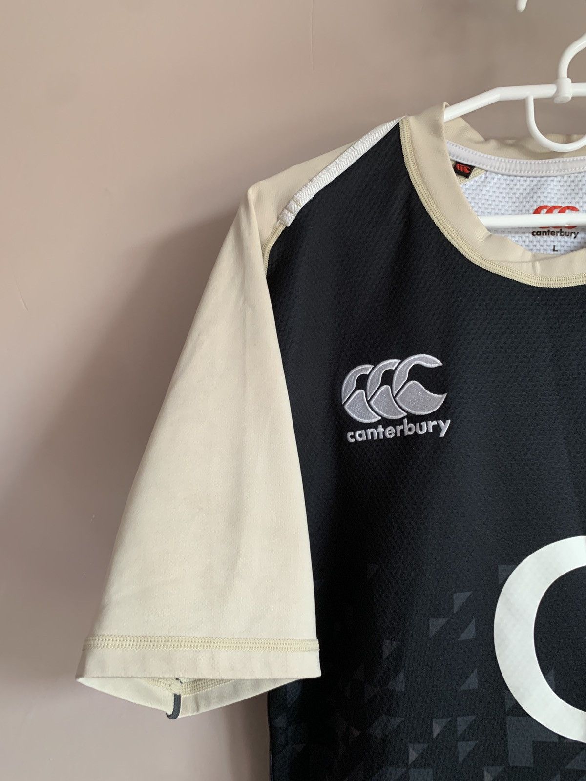 Canterbury of New Zealand England Training Rugby Union Shirt Canterbury Jersey Size L Size US L / EU 52-54 / 3 - 3 Thumbnail