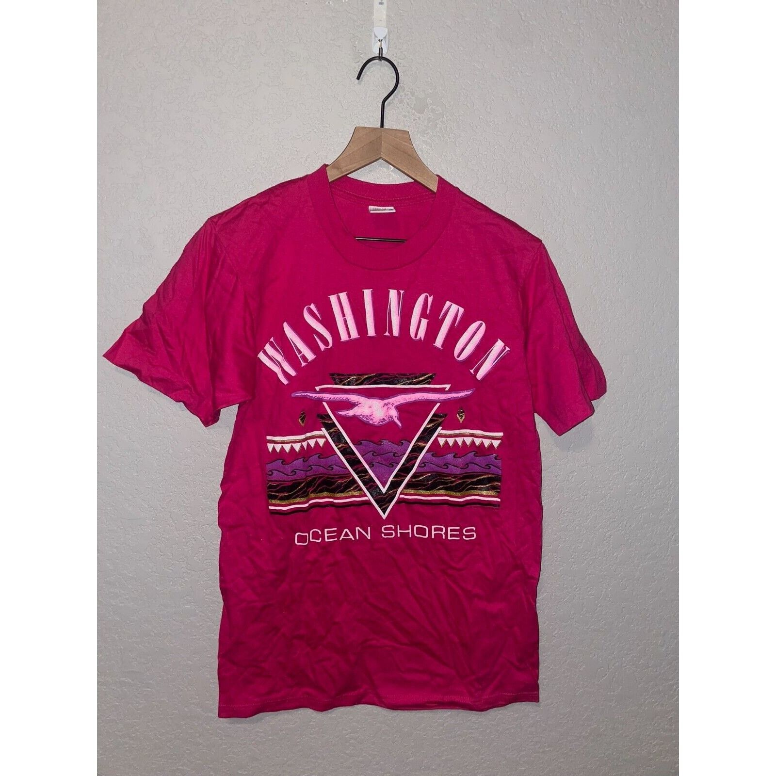 Jerzees Vintage Washington Shirt Ocean Shores Bird Tee Pink 90s VTG Size US M / EU 48-50 / 2 - 1 Thumbnail