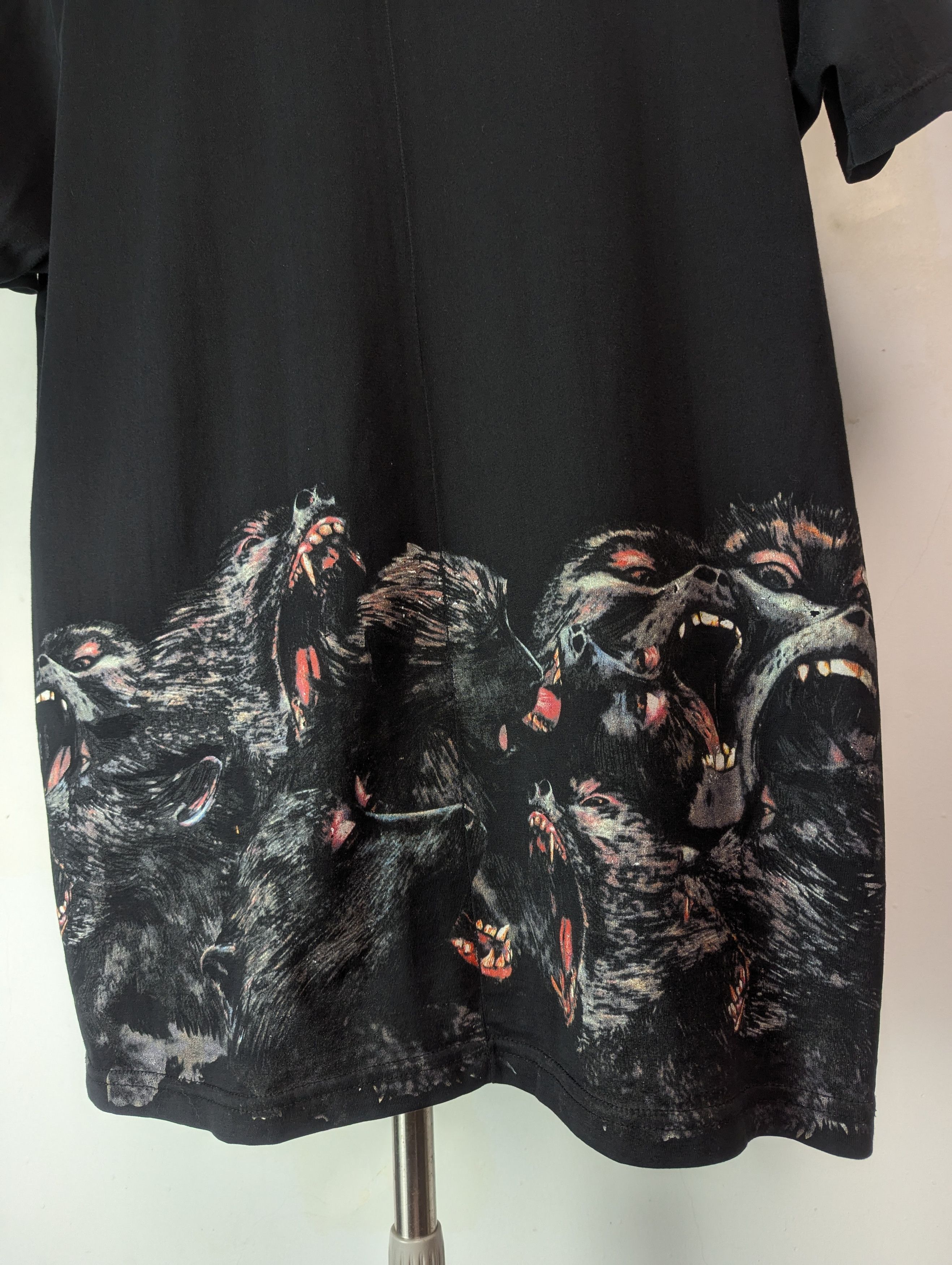 Givenchy Givenchy Monkey Print Black T-shirt M Columbian Fit Size US M / EU 48-50 / 2 - 8 Thumbnail